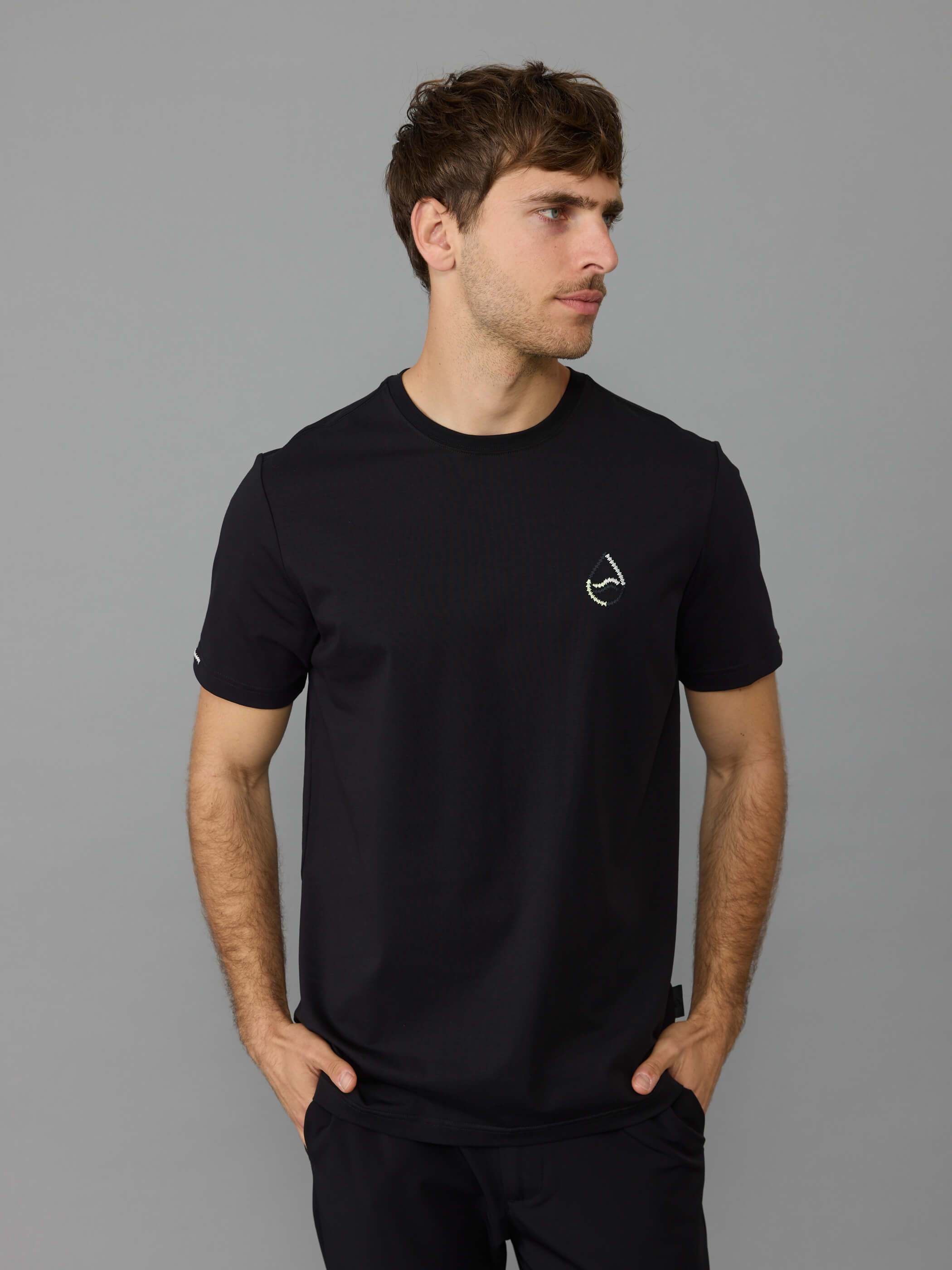 חולצת טישירט קצרה אליקסיר Chest Embroidery גברים