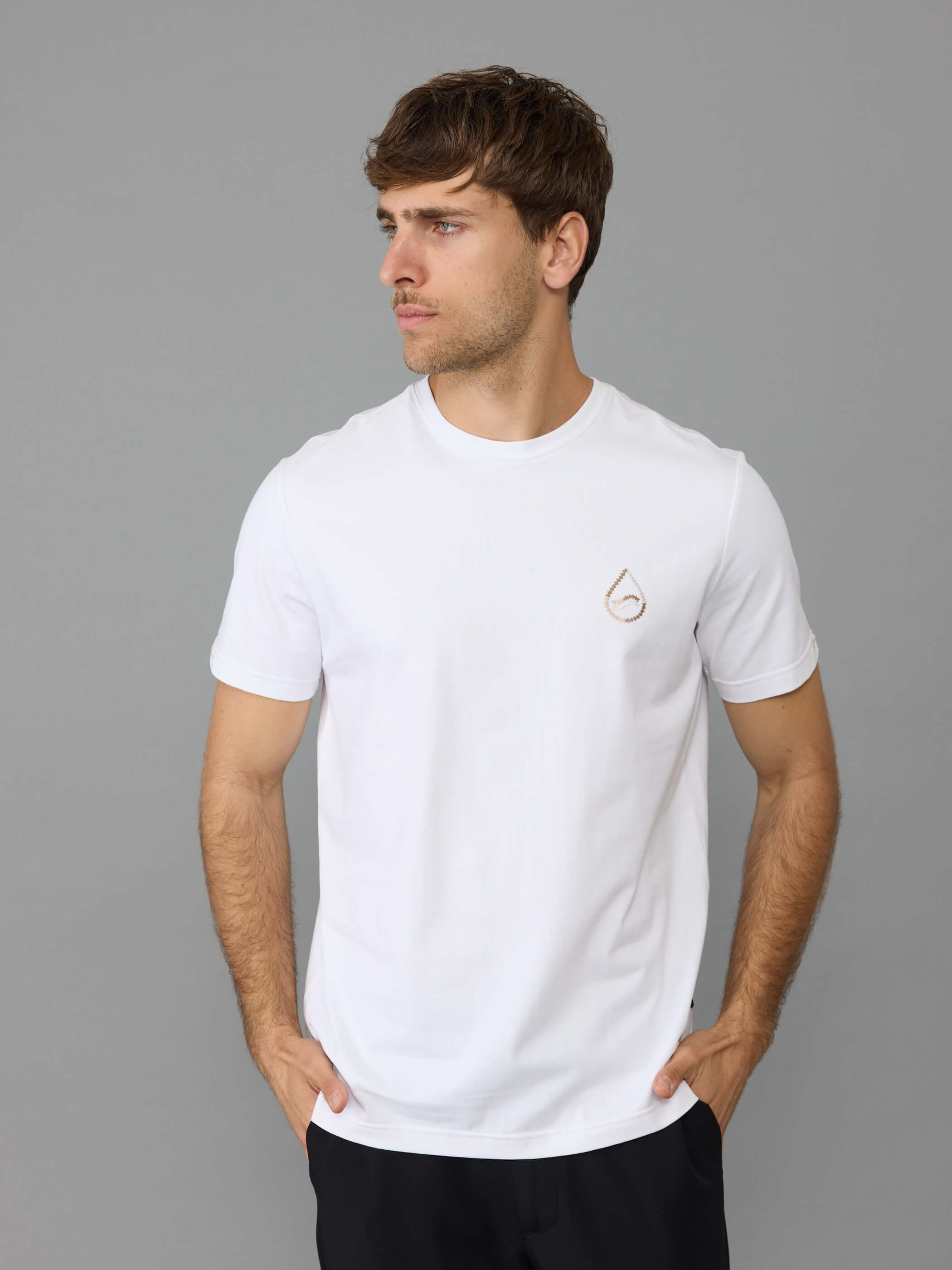 חולצת טישירט קצרה אליקסיר Chest Embroidery גברים