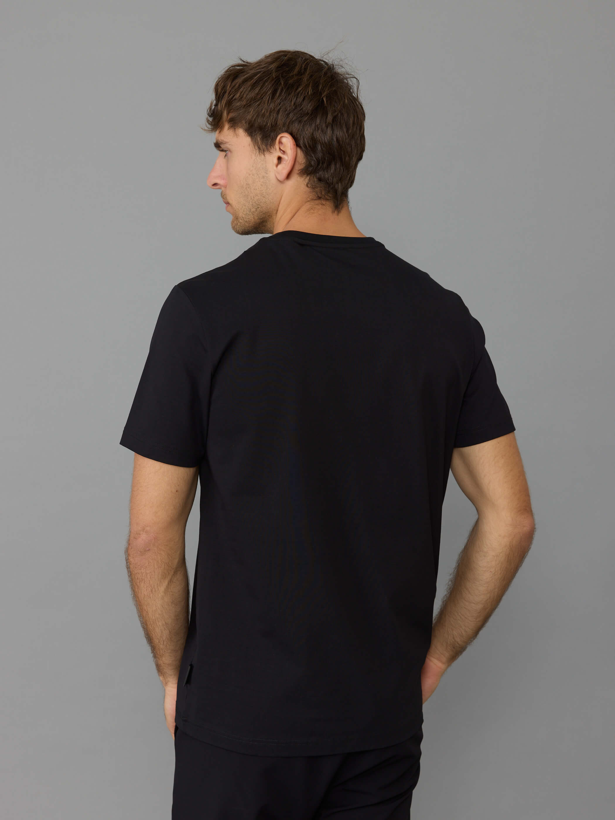 חולצת טישירט קצרה אליקסיר Chest Embroidered Logo גברים