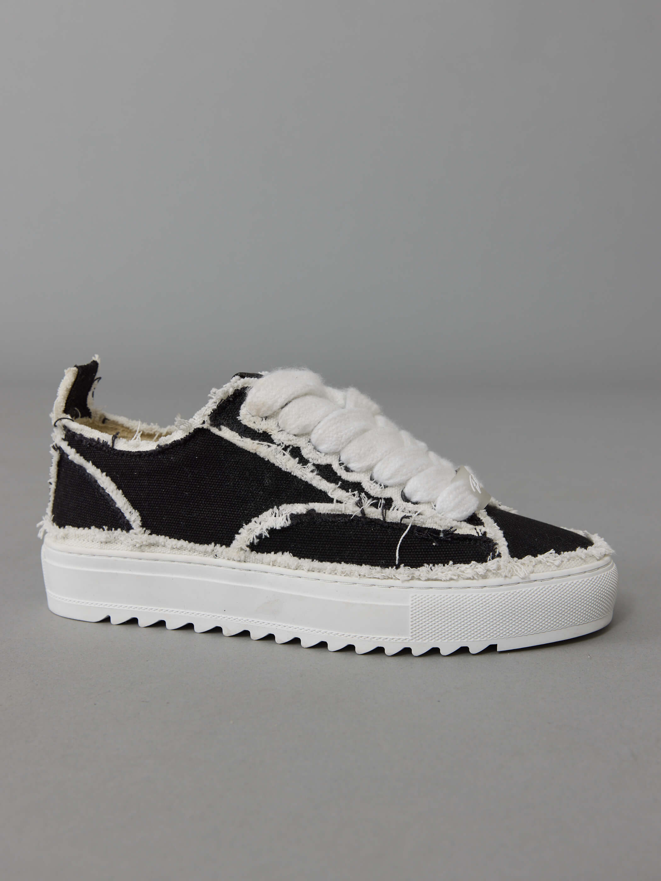 נעלי אליקסיר Fringes גברים