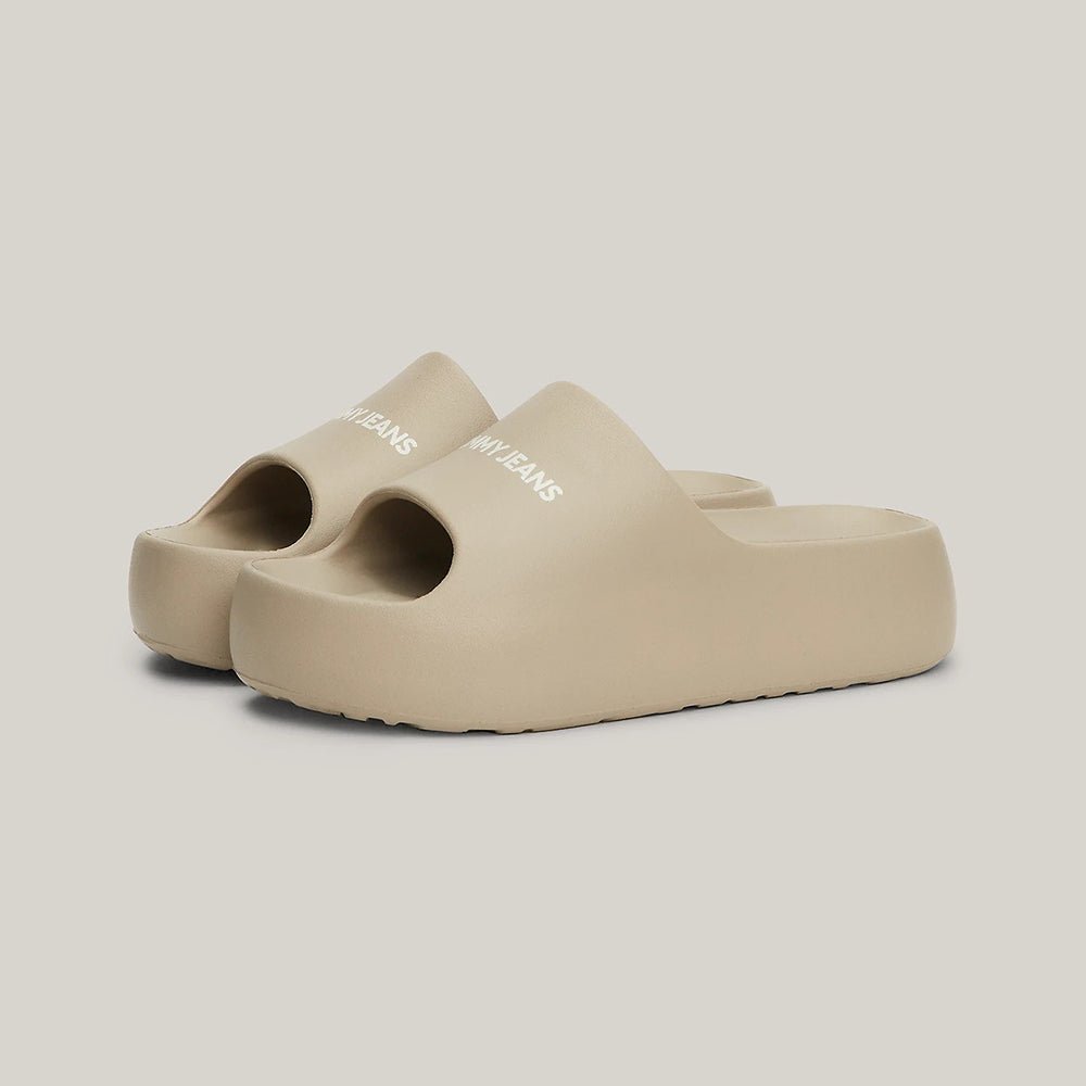כפכפי טומי הילפיגר Chunky Flatform Slide נשים
