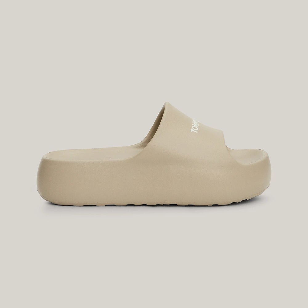 כפכפי טומי הילפיגר Chunky Flatform Slide נשים