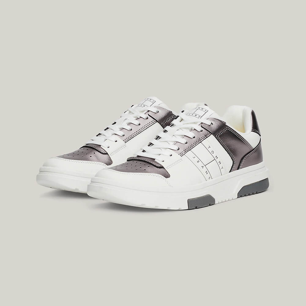 נעלי טומי הילפיגר The Brooklyn Metallic נשים