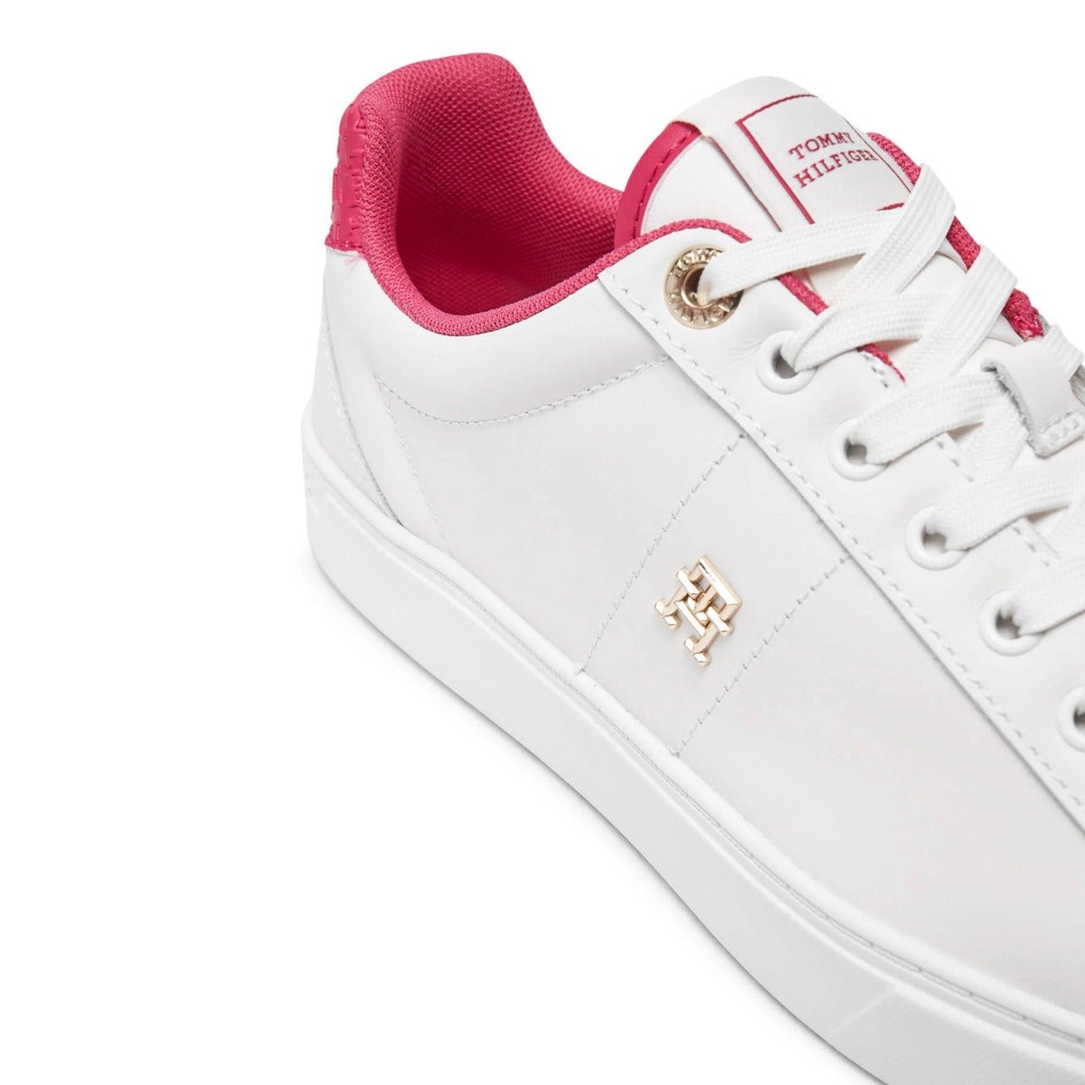נעלי טומי הילפיגר Elevated Essent Sneaker Monogram נשים