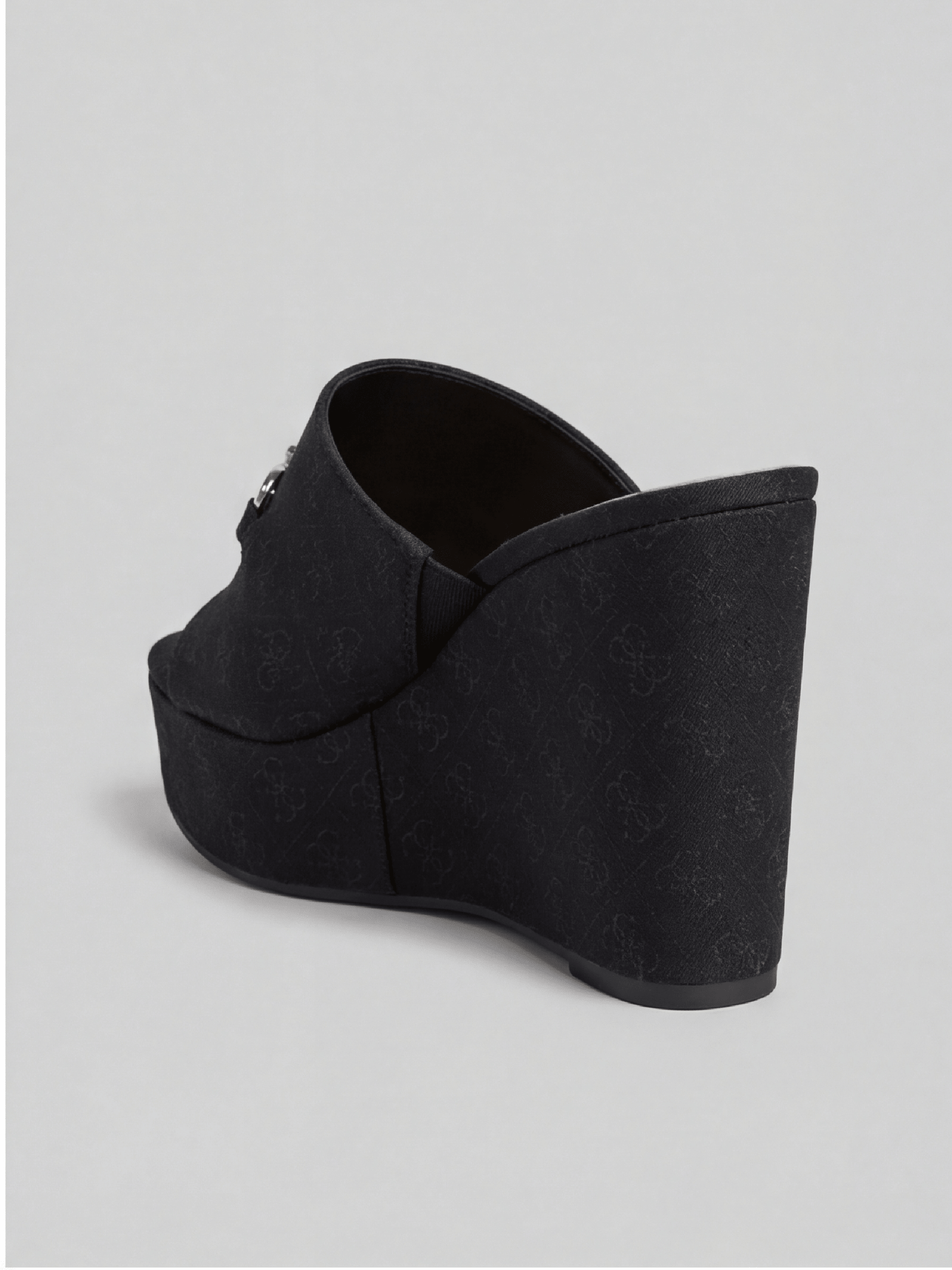 כפכפי Guess Evenza נשים