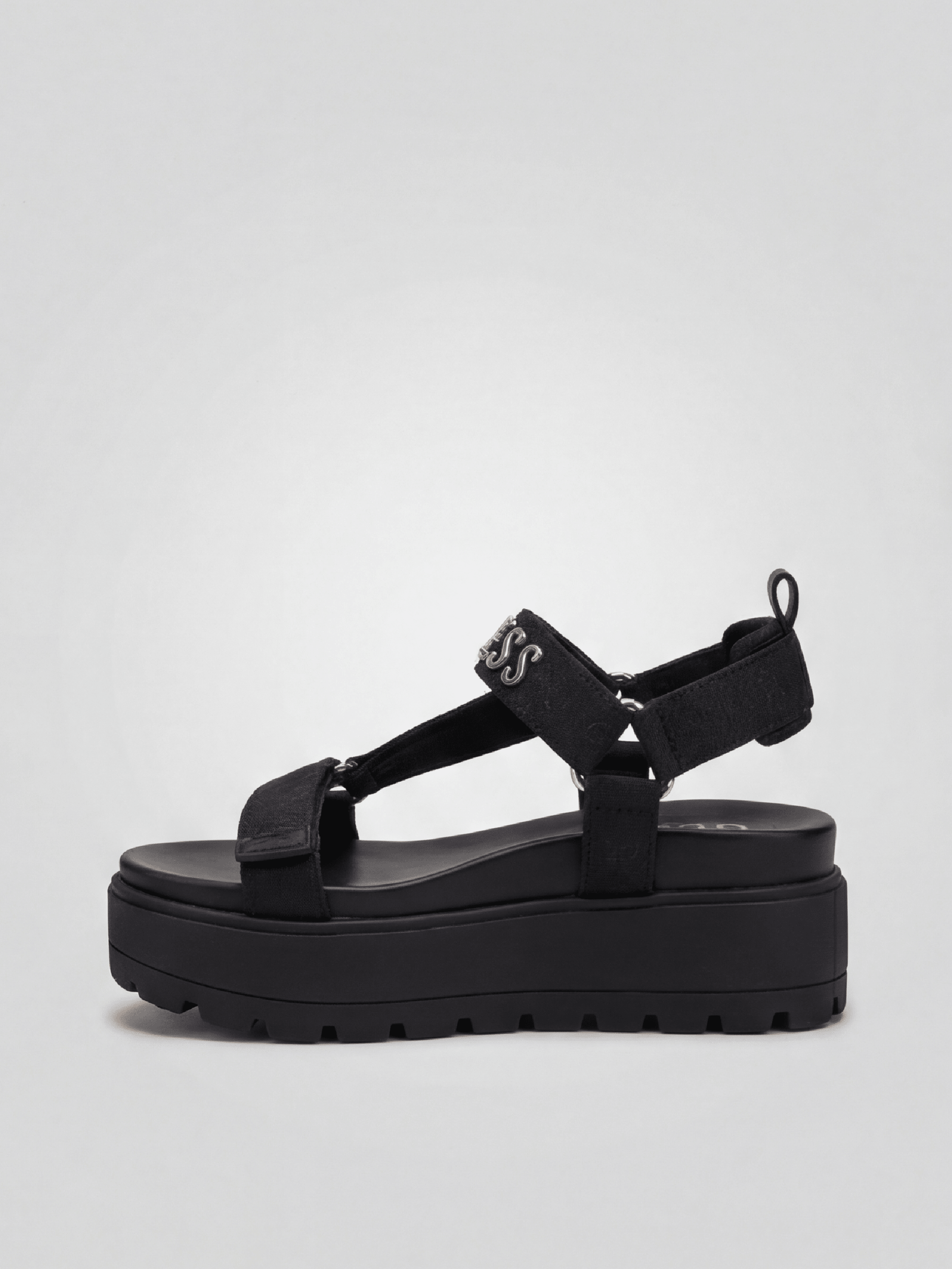 סנדלי Guess Fetta נשים