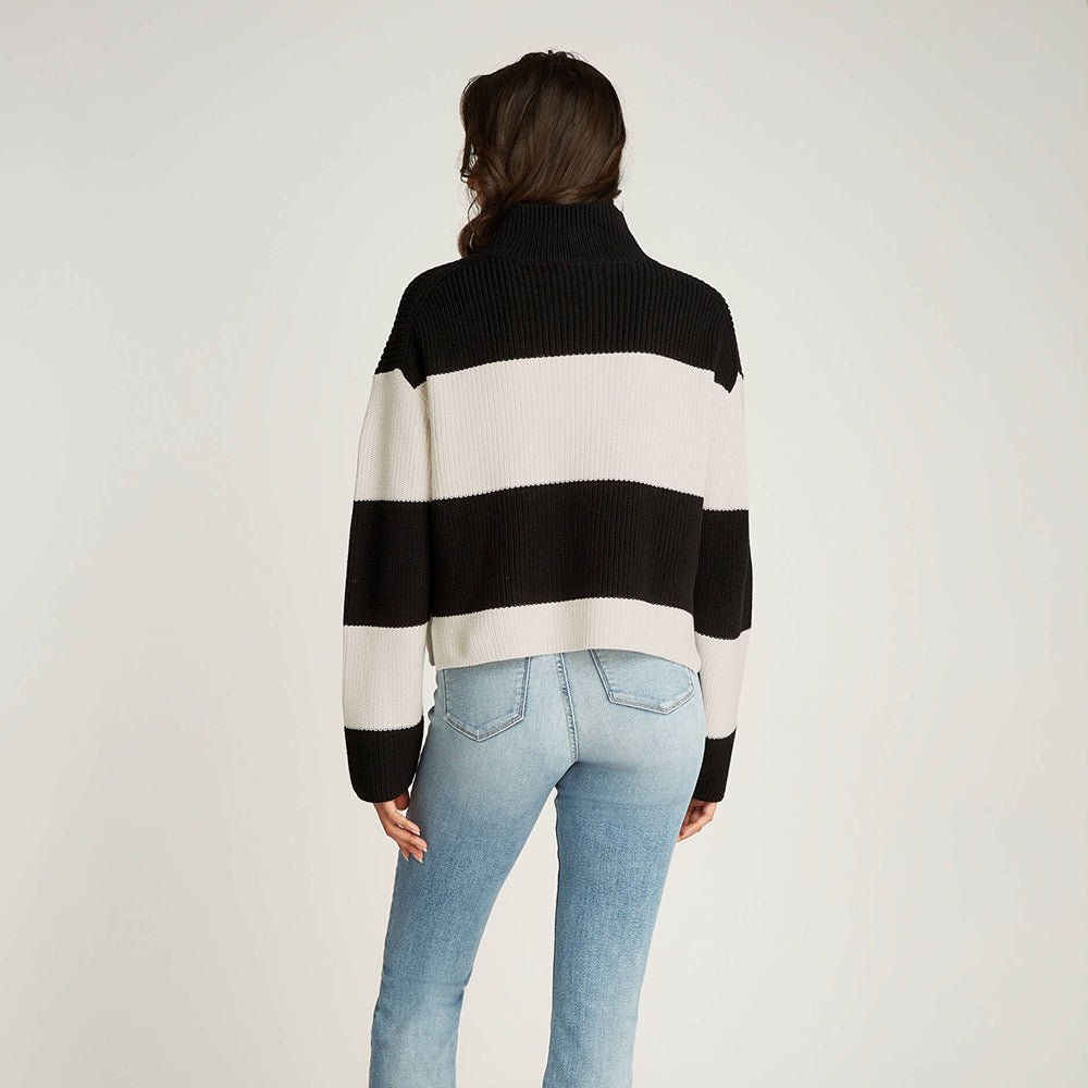 סריג קלווין קליין Chunky Loose High Neck נשים