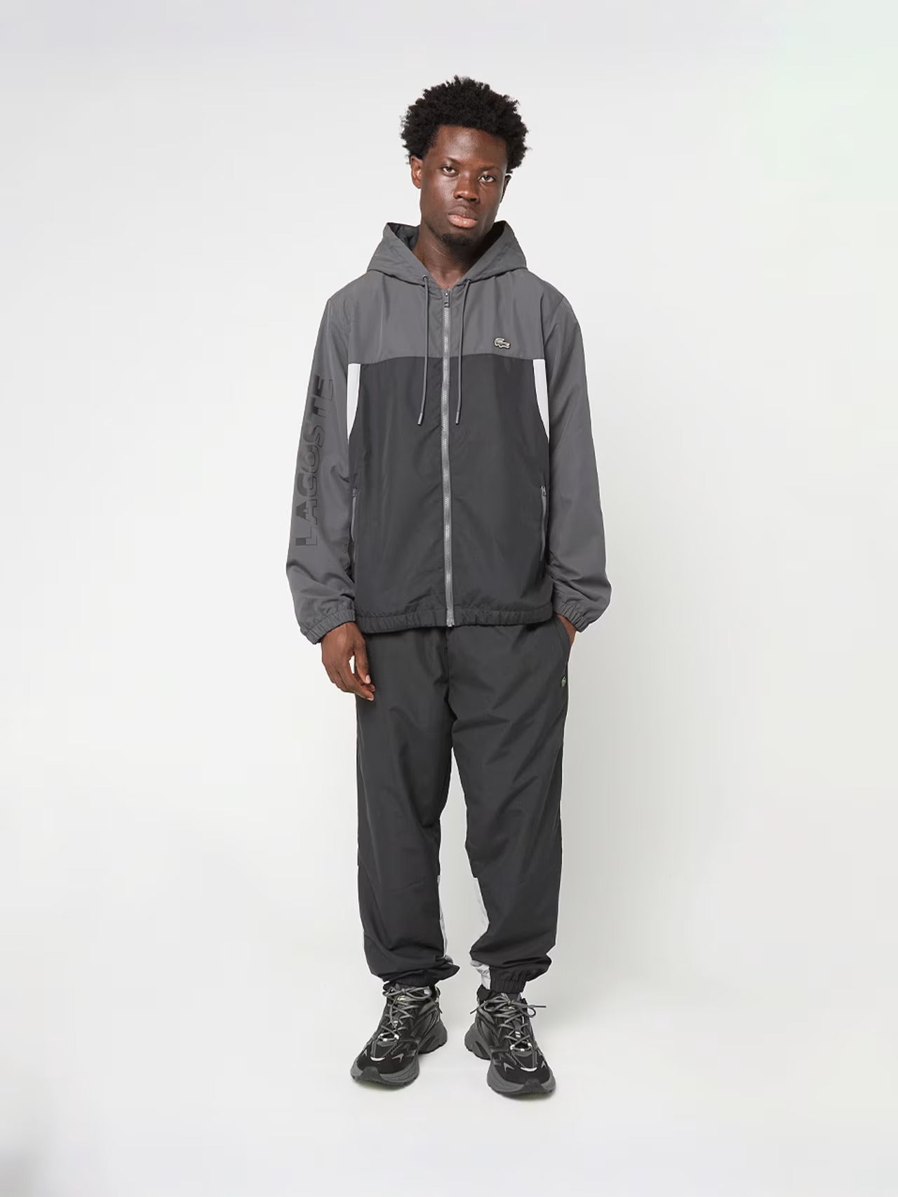 חליפת לקוסט Classic Logo גברים