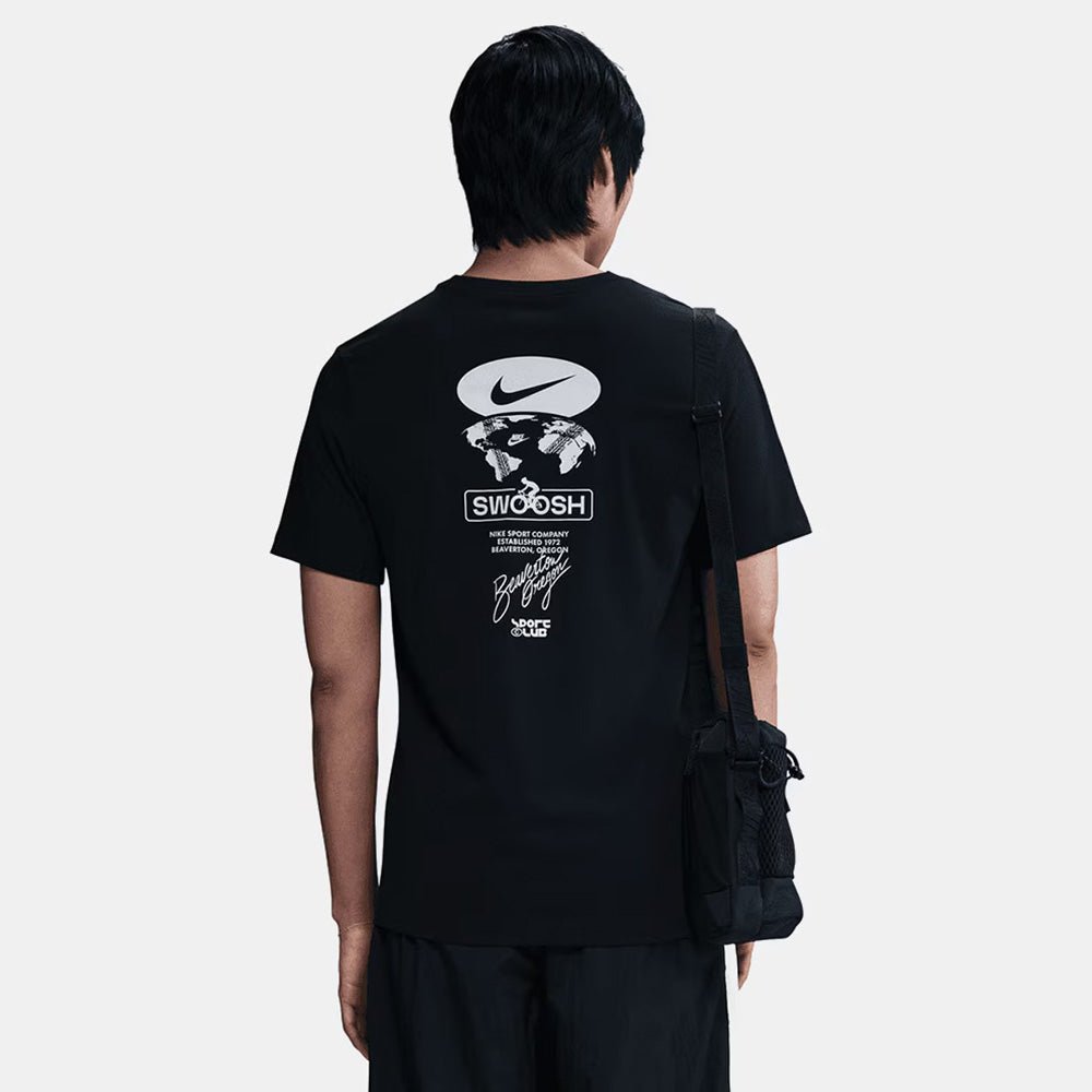 חולצת טישירט קצרה נייק Sportswear Club גברים