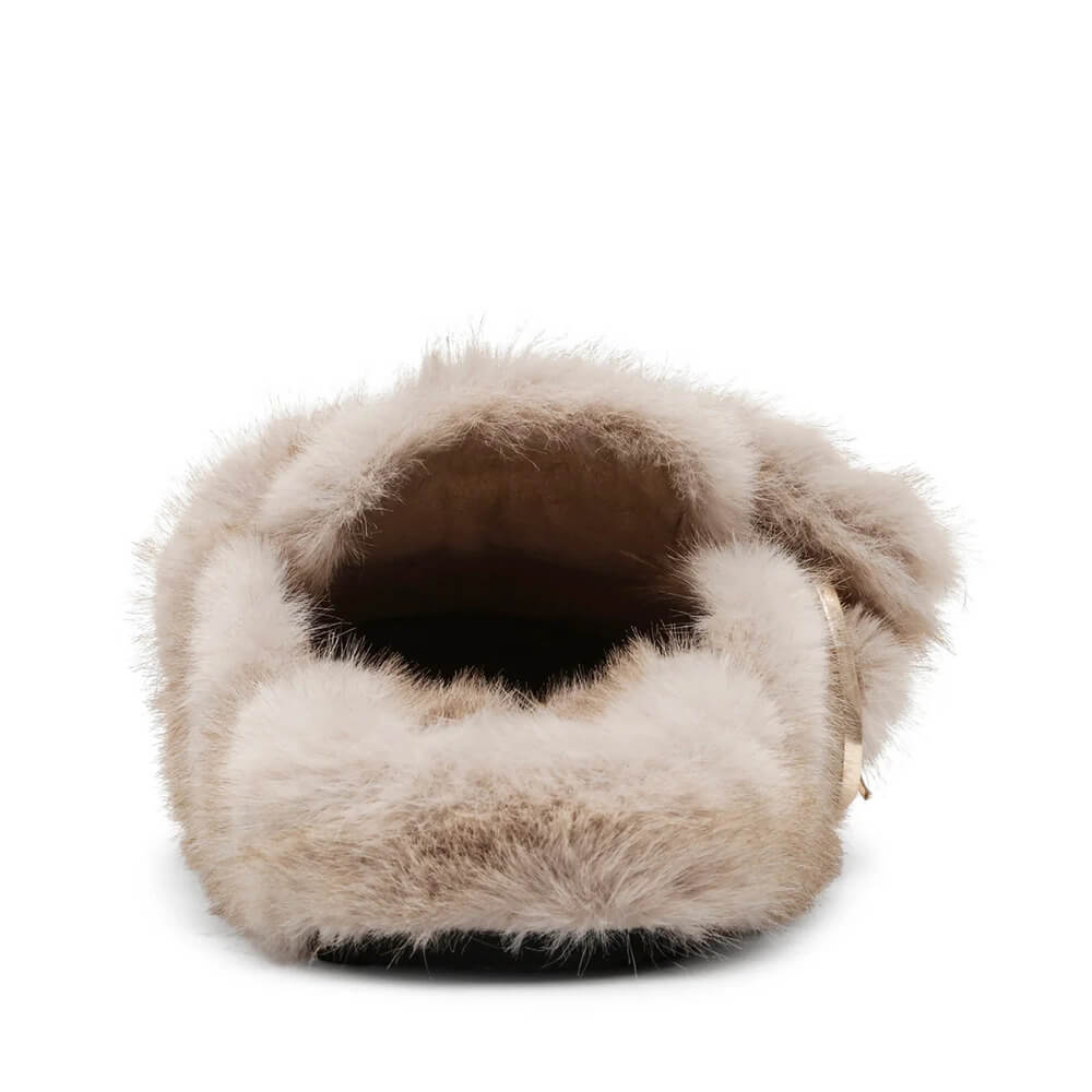 כפכפי סטיב מאדן Plushie נשים