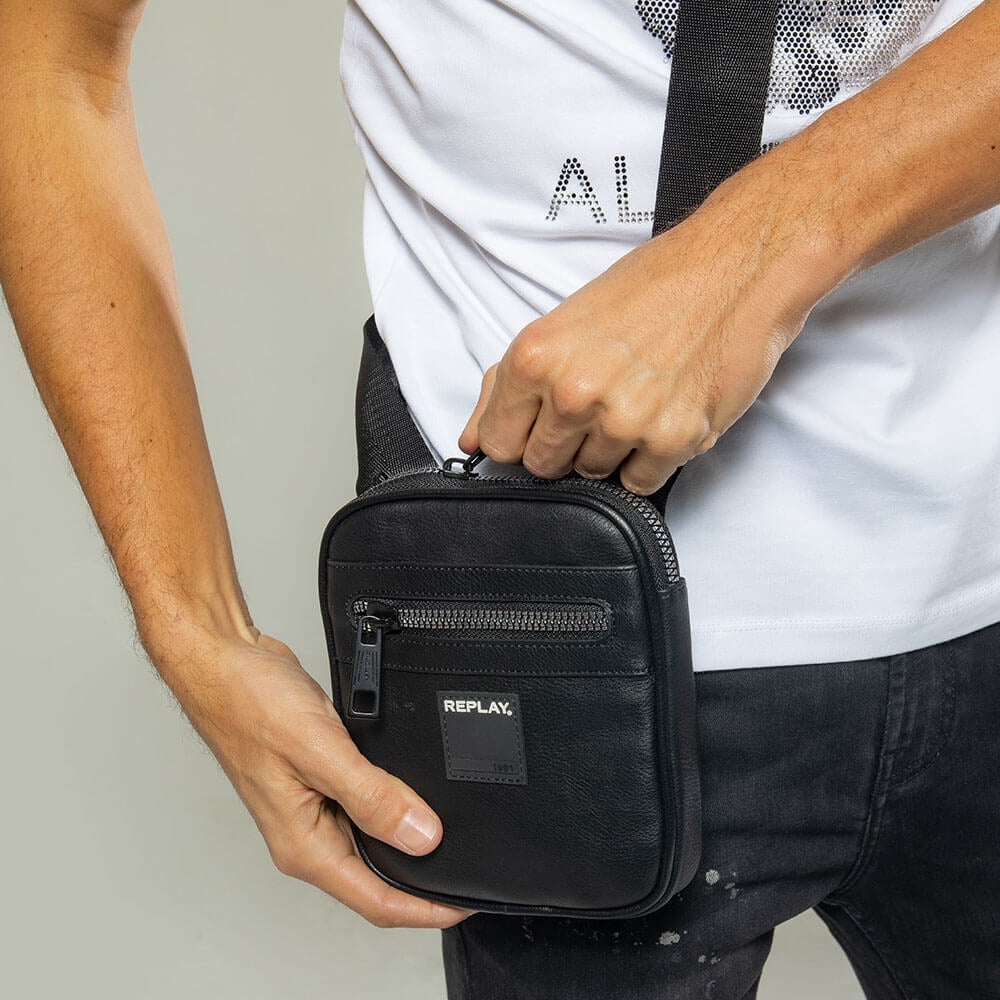 תיק צד קטן לגבר ריפליי