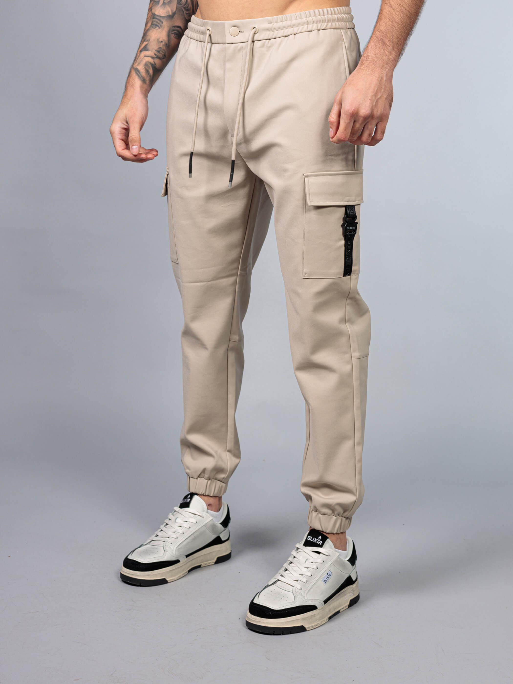 דגמ"ח אליקסיר Buckle גברים