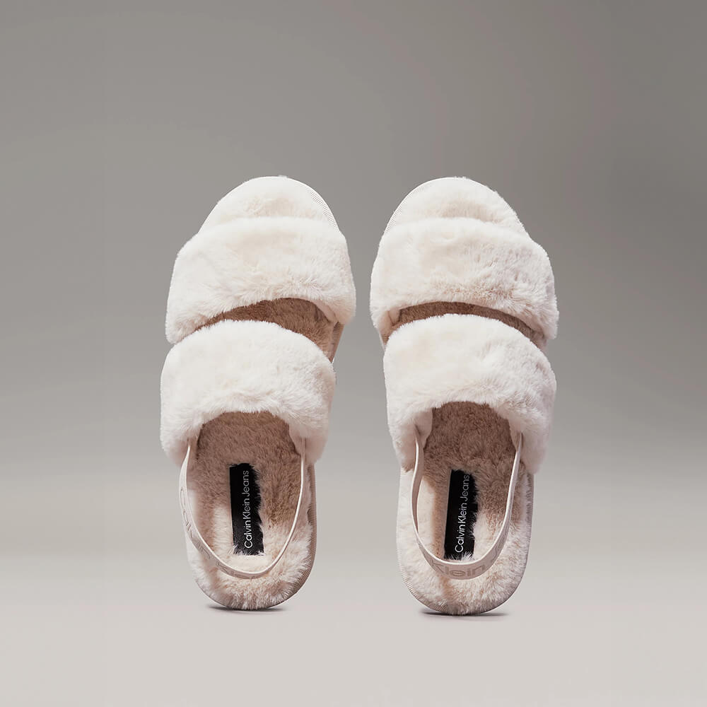 סנדלי קלווין קליין Faux Fur Slippers נשים
