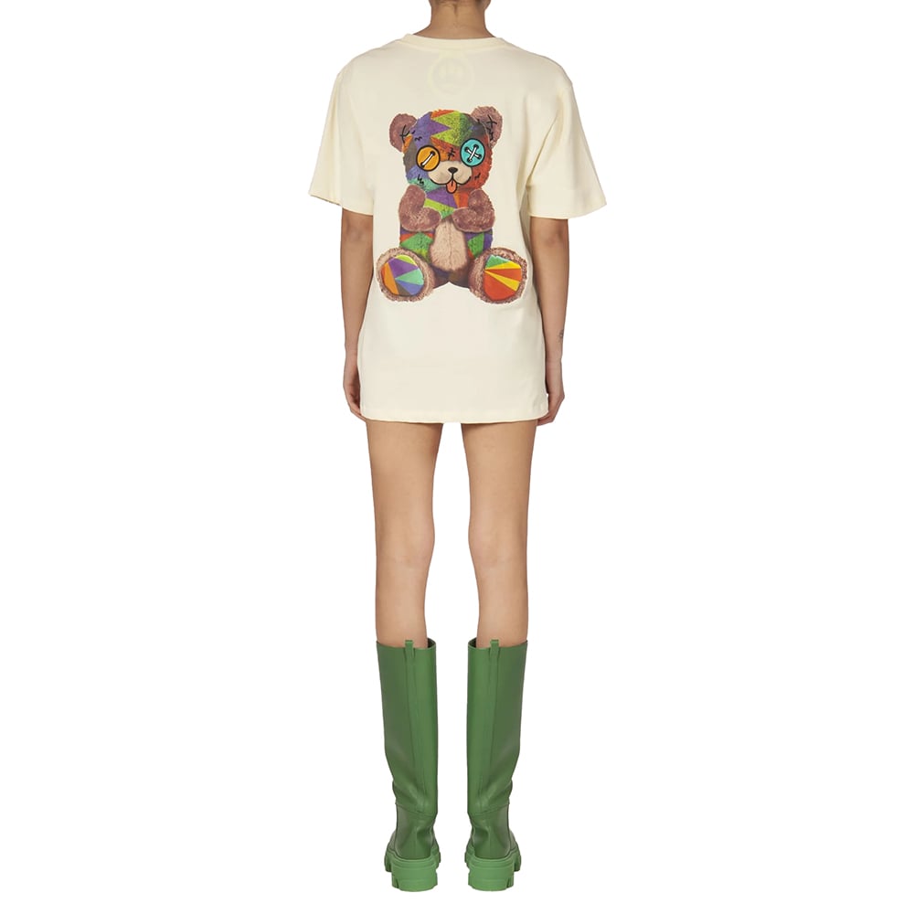 חולצת טישרט בארו קצרה דובי צבעוני בגב