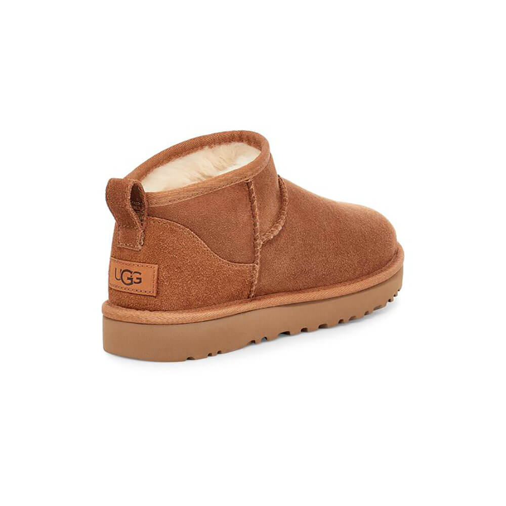 מגפי UGG קלאסיק אולטרה מיני נשים