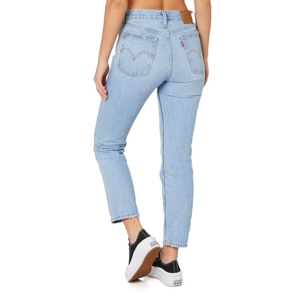 ג'ינס ליוויס Wedgie Straight נשים