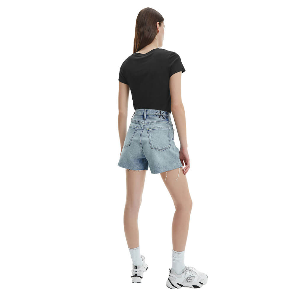 חולצת טישרט קלווין קליין קצרה Monogram Classic Slim Tee נשים