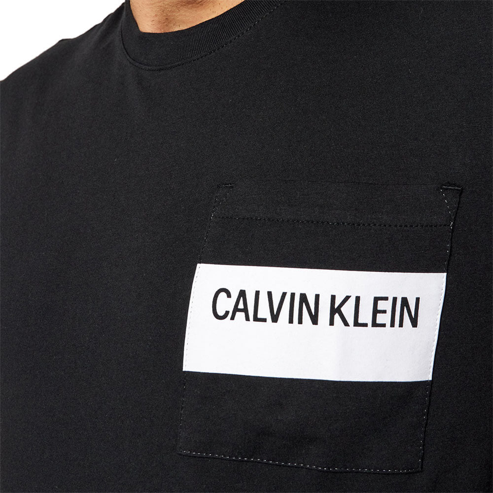 טישרט קלווין קליין Bold Stripe Pocket T-Shirt לגבר