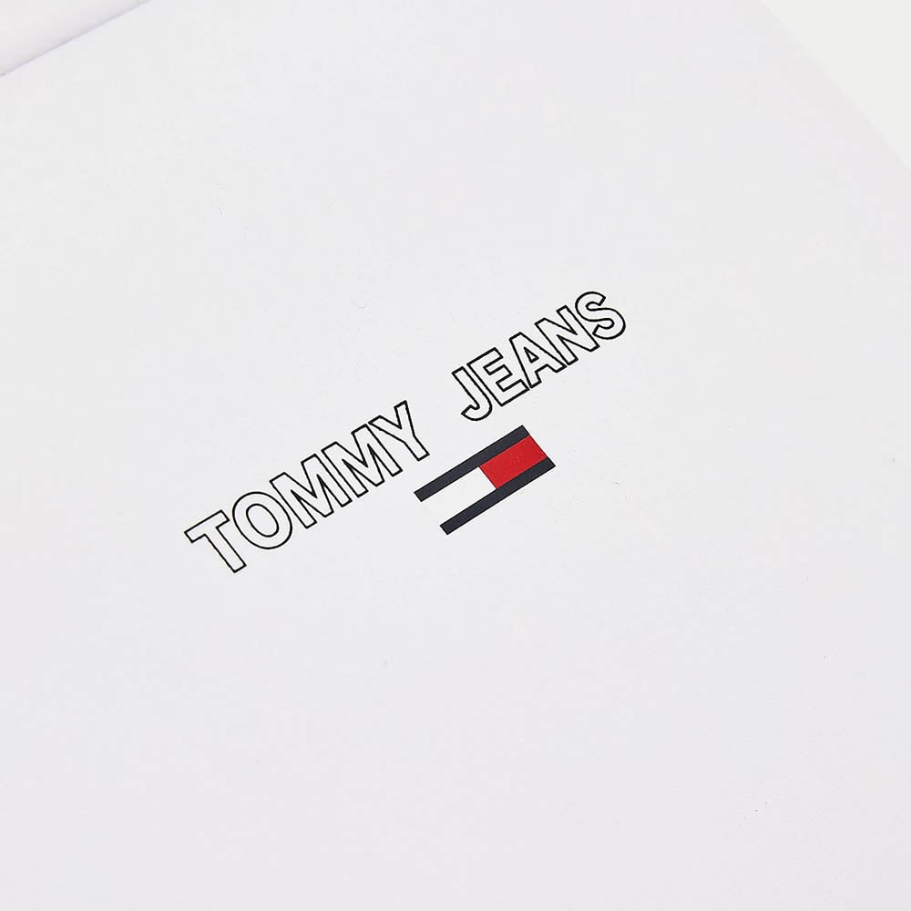 תיק צד טומי הילפיגר כיתוב לוגו חלול ודגל לוגו נשים