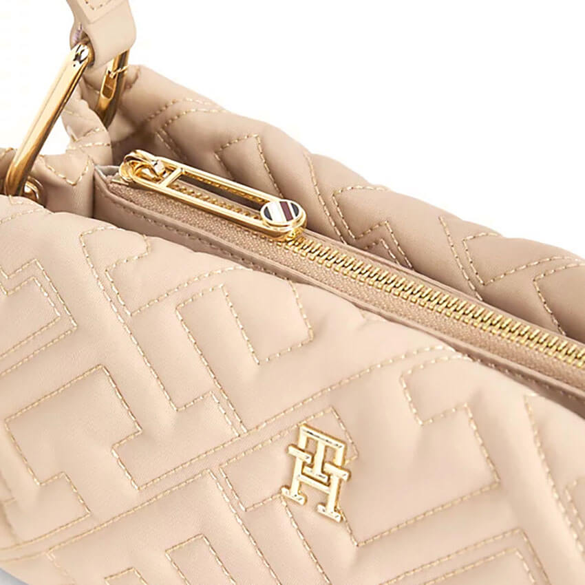 תיק צד קווילט טומי הילפיגר נשים