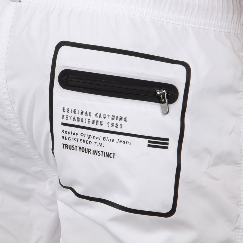 בגד ים ריפליי כיתוב לאורך ומלבן כיתוב לוגו מאחור גברים