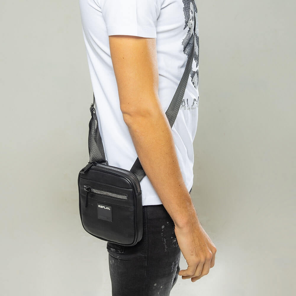 תיק צד קטן לגבר ריפליי