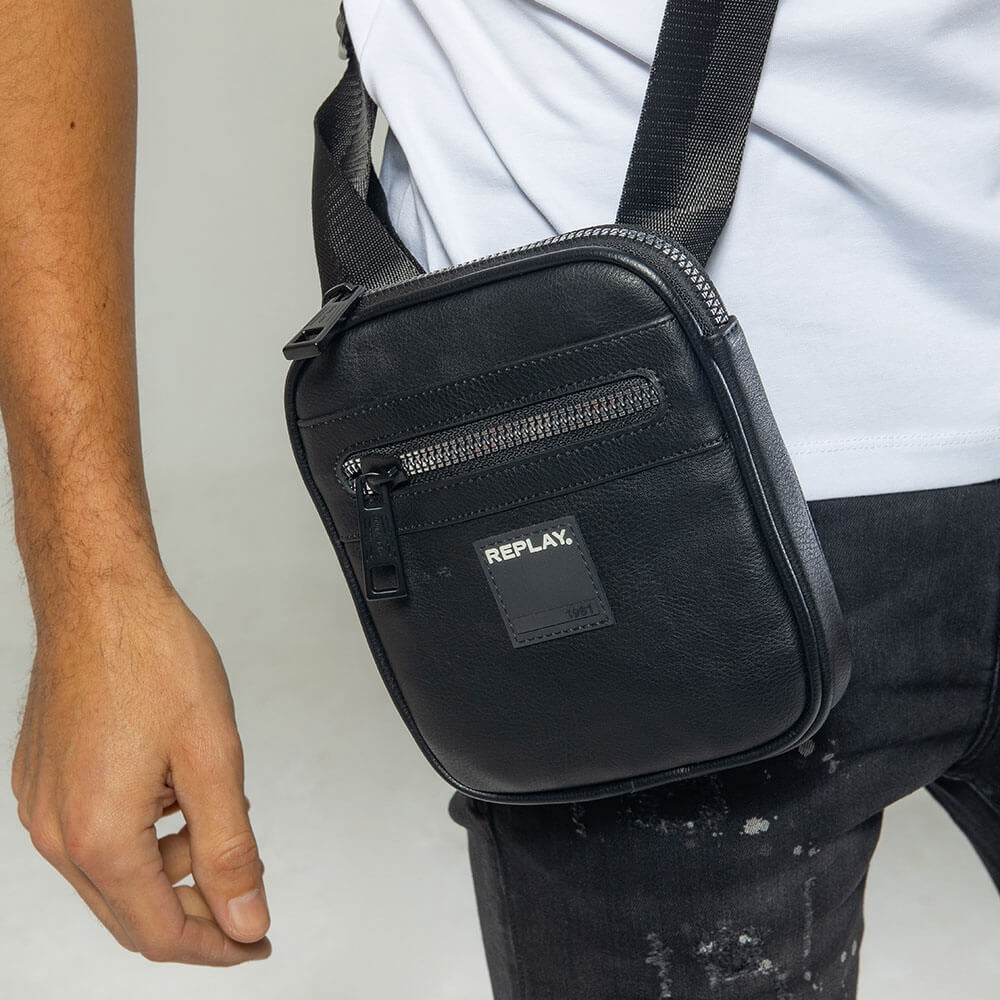 תיק צד קטן לגבר ריפליי