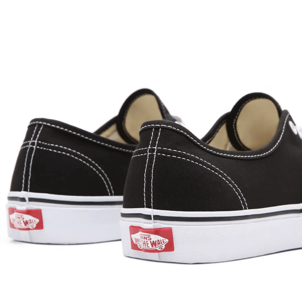 נעלי סניקרס ואנס Authentic