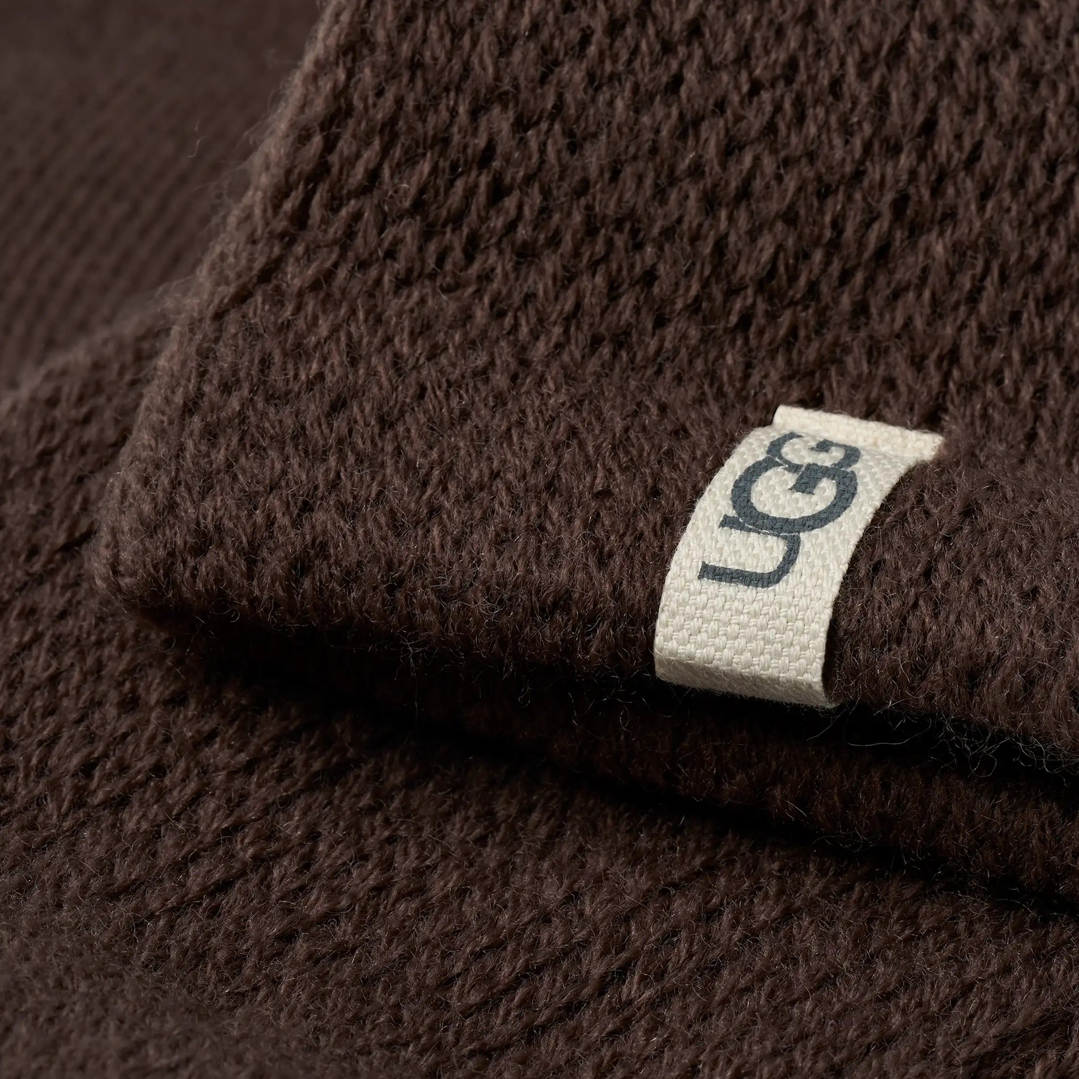 גרביים UGG Shealy Cozy Crew נשים