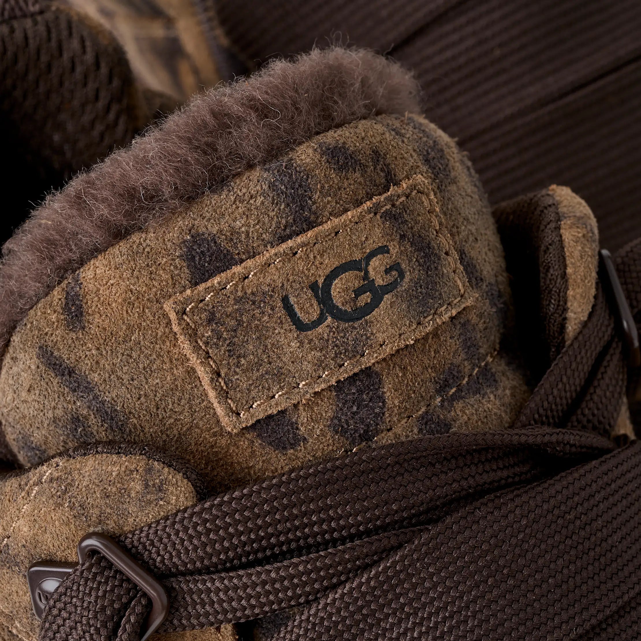 נעלי UGG Lowmel Spotted נשים