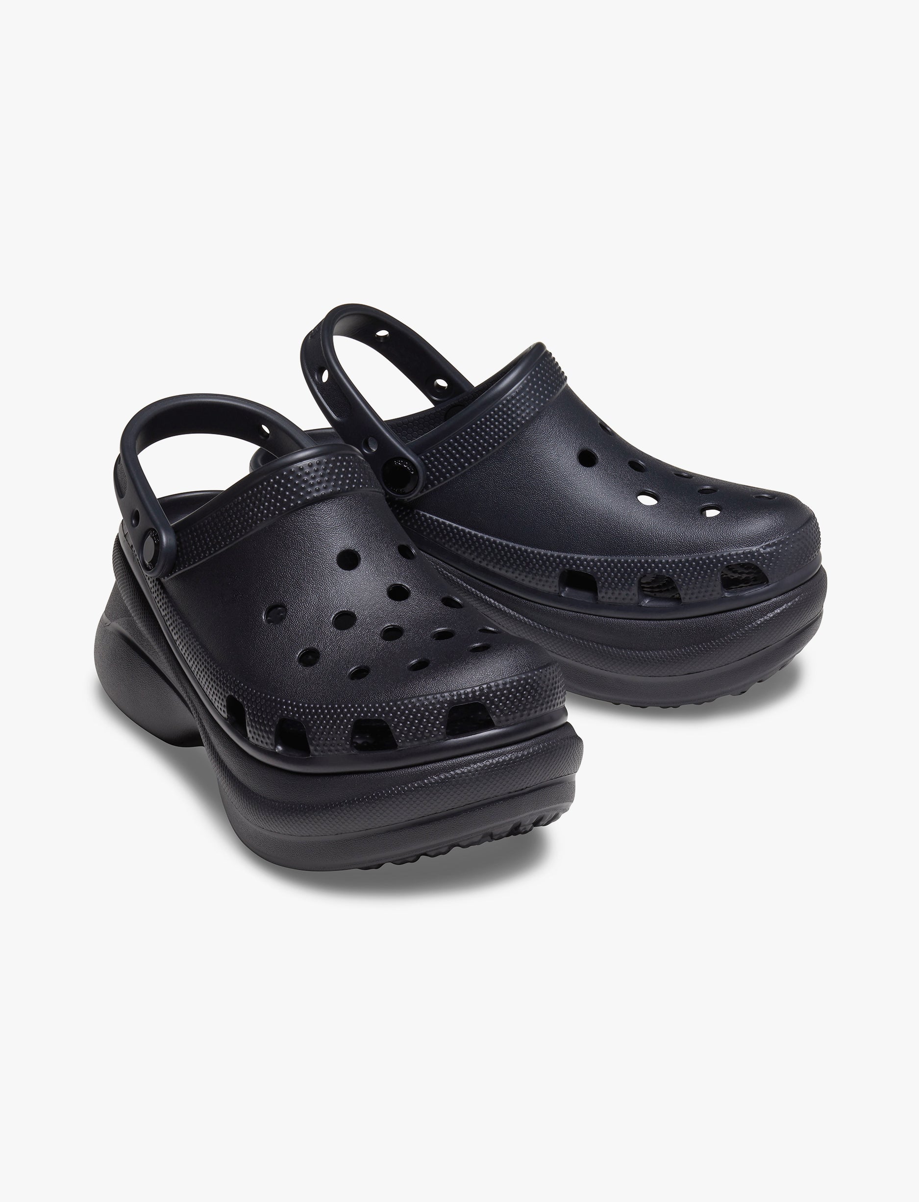 Crocs Classic Bae Clog - כפכפי פלטפורמה קרוקס לנשים בצבע שחור