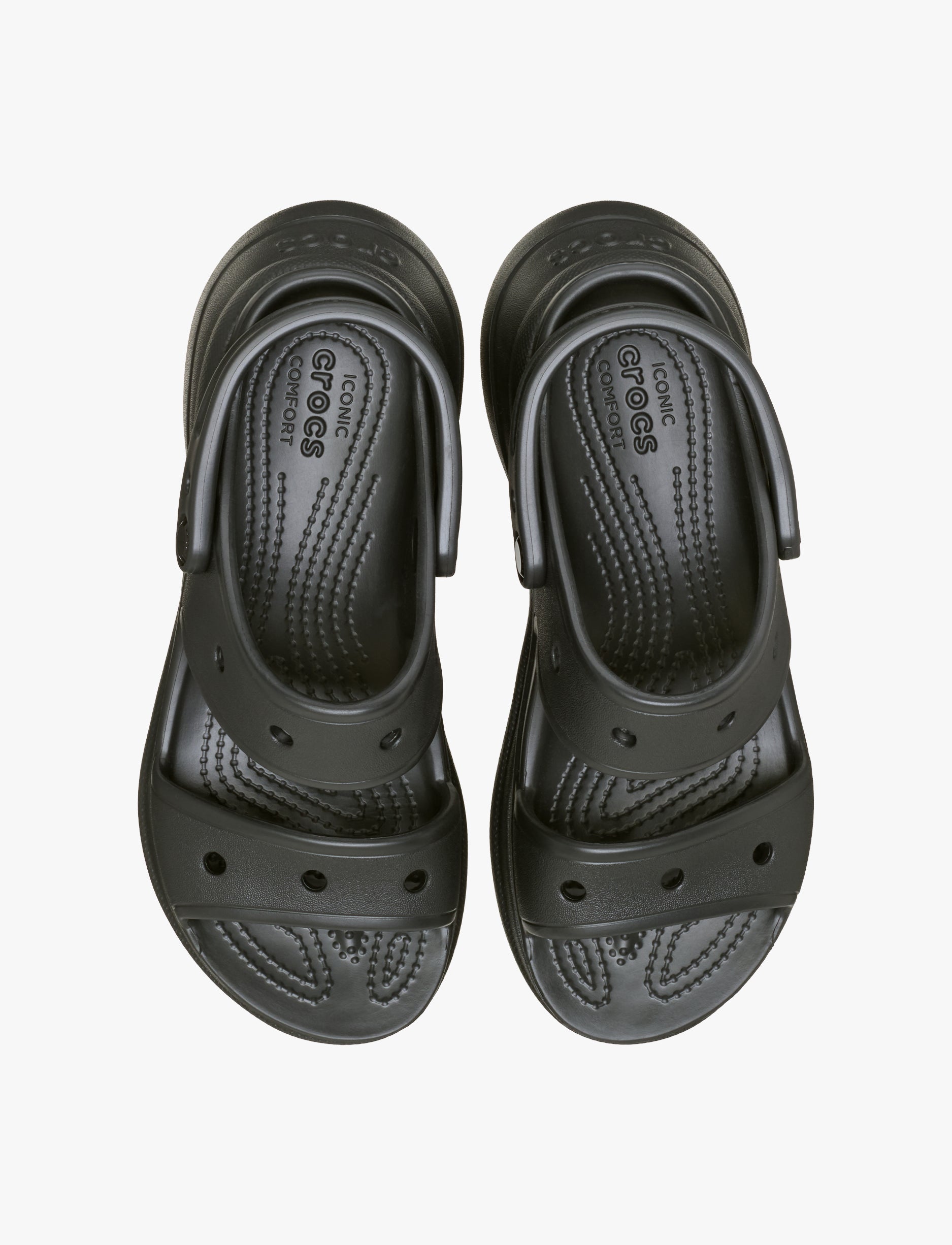 Crocs Women's Classic Bae Sandal - סנדלי פלטפורמה ביי קרוקס לנשים בצבע שחור