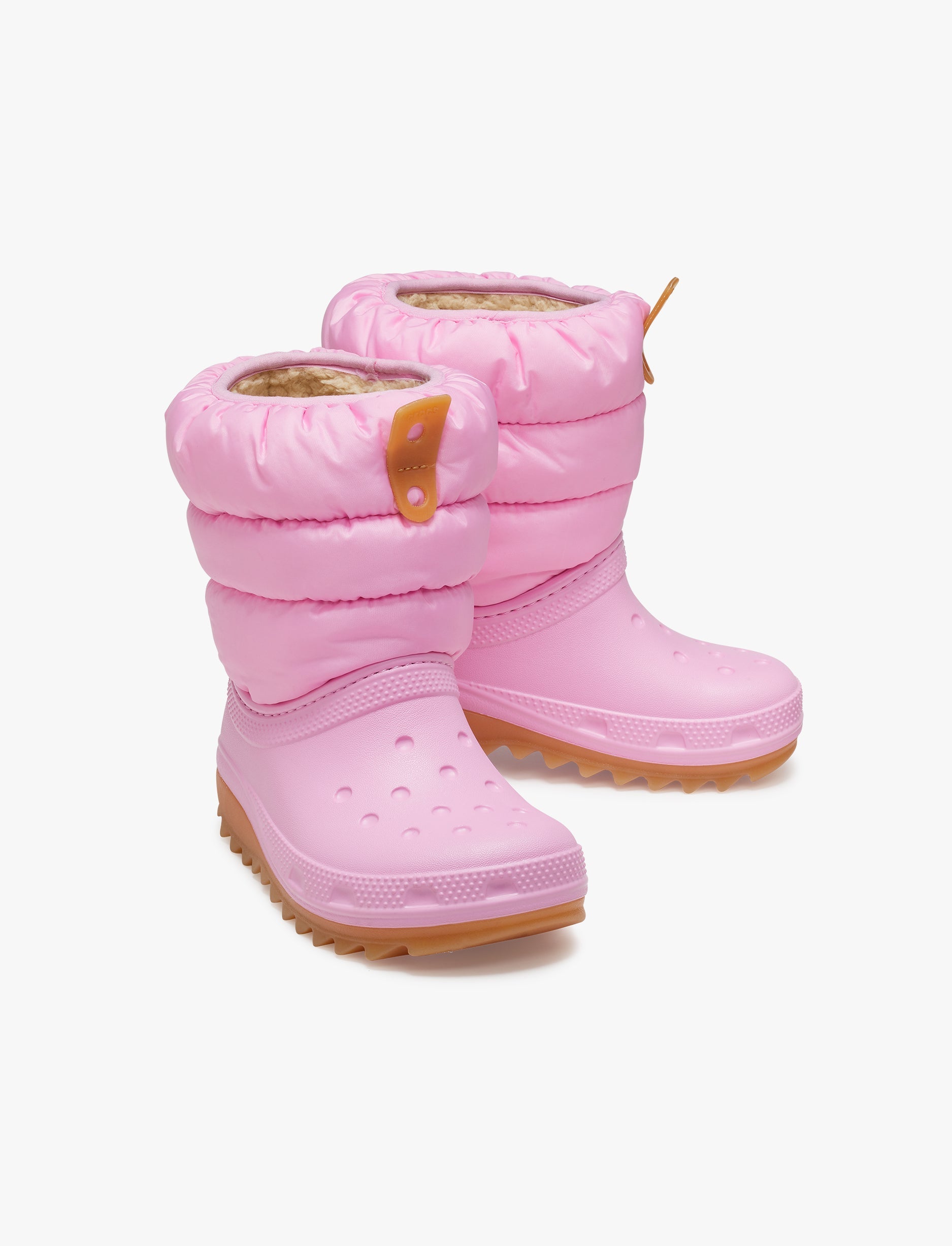 Crocs Toddler Classic Neo Puff Boot - מגפיים לילדים קרוקס בצבע ורוד סוויד/גומי