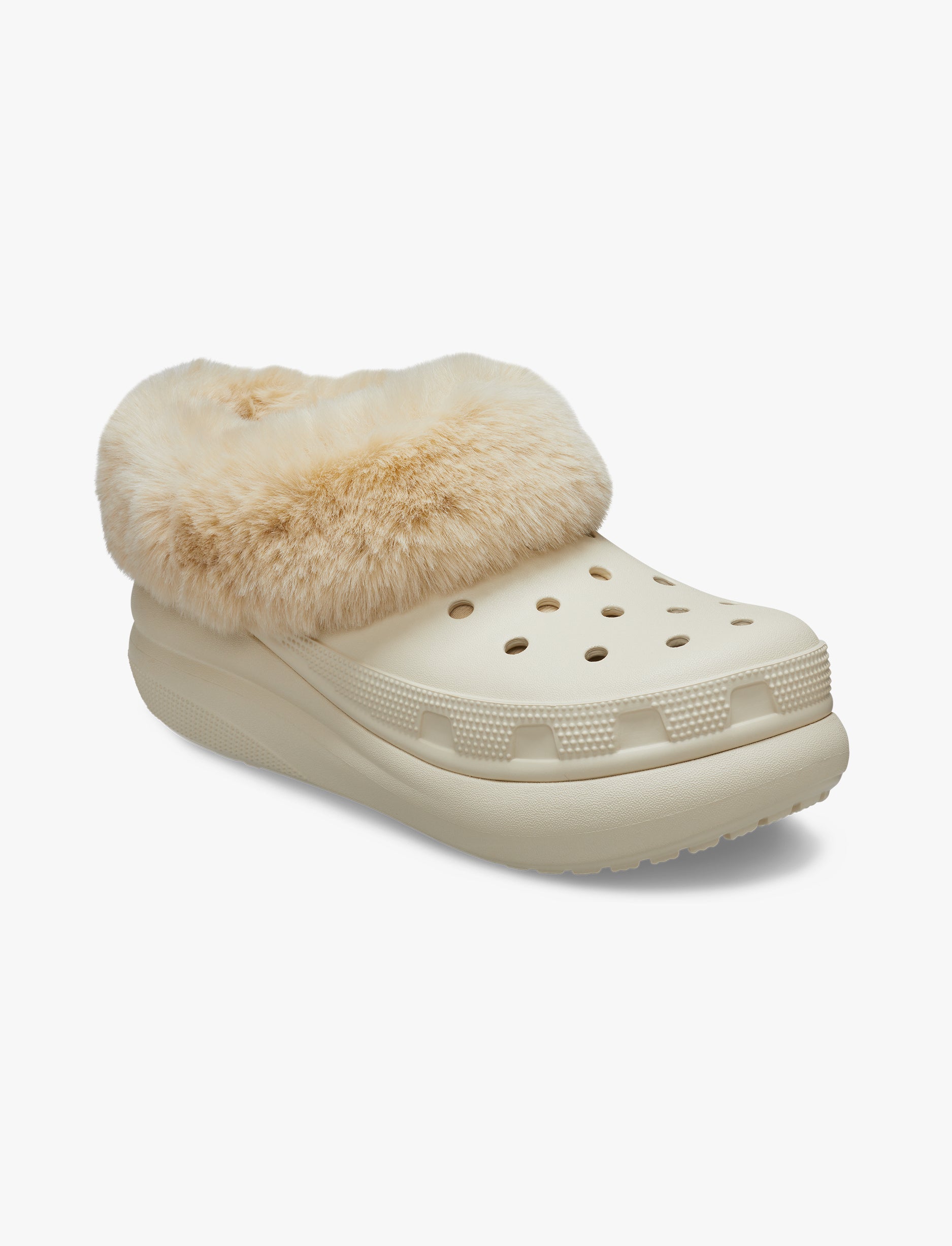 Crocs Furever Crush - כפכפי פלטפורמה קרוקס קראש עם פרווה לנשים בצבע קרם