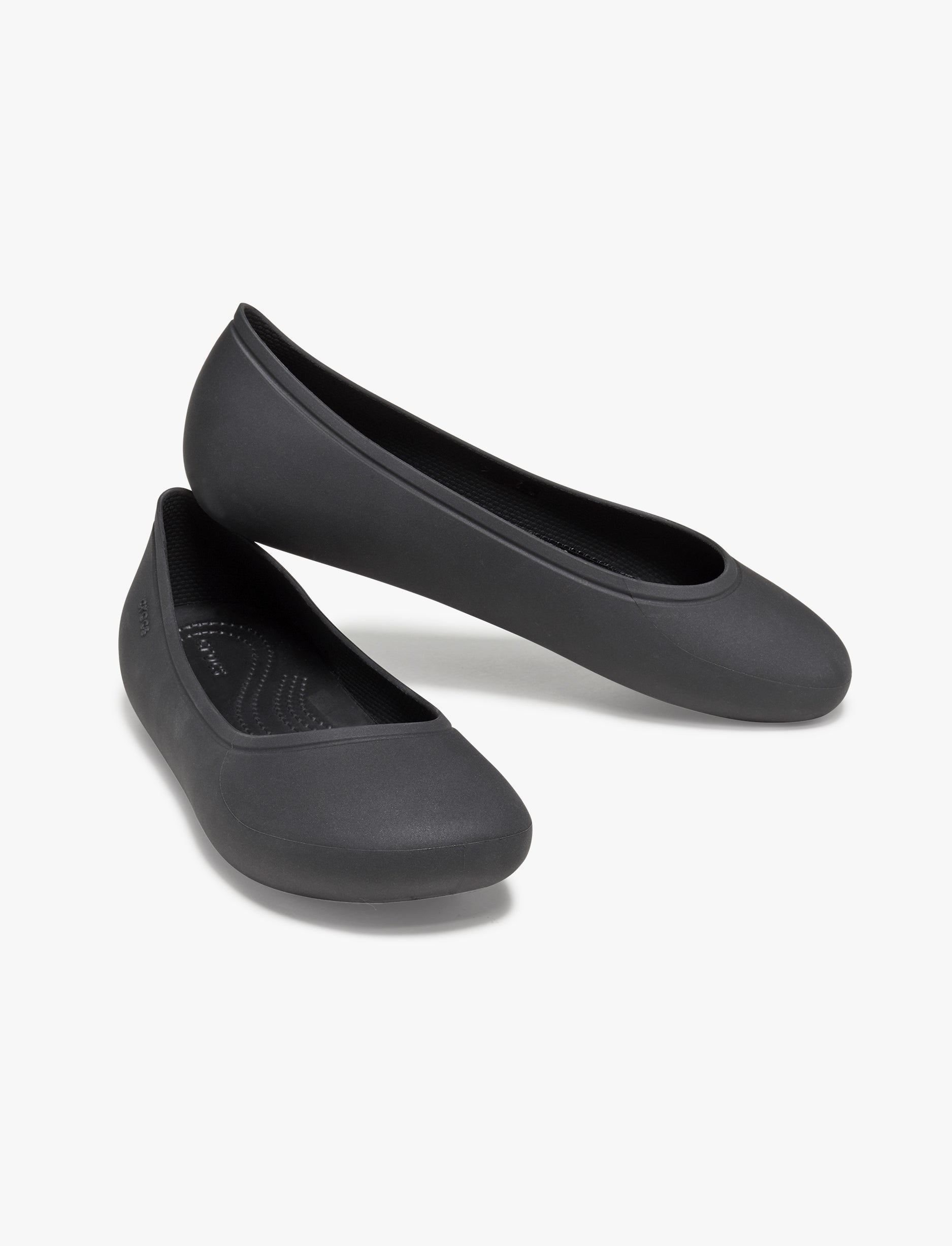 Crocs Brooklyn Flat - נעלי קרוקס שטוחות לנשים בצבע שחור
