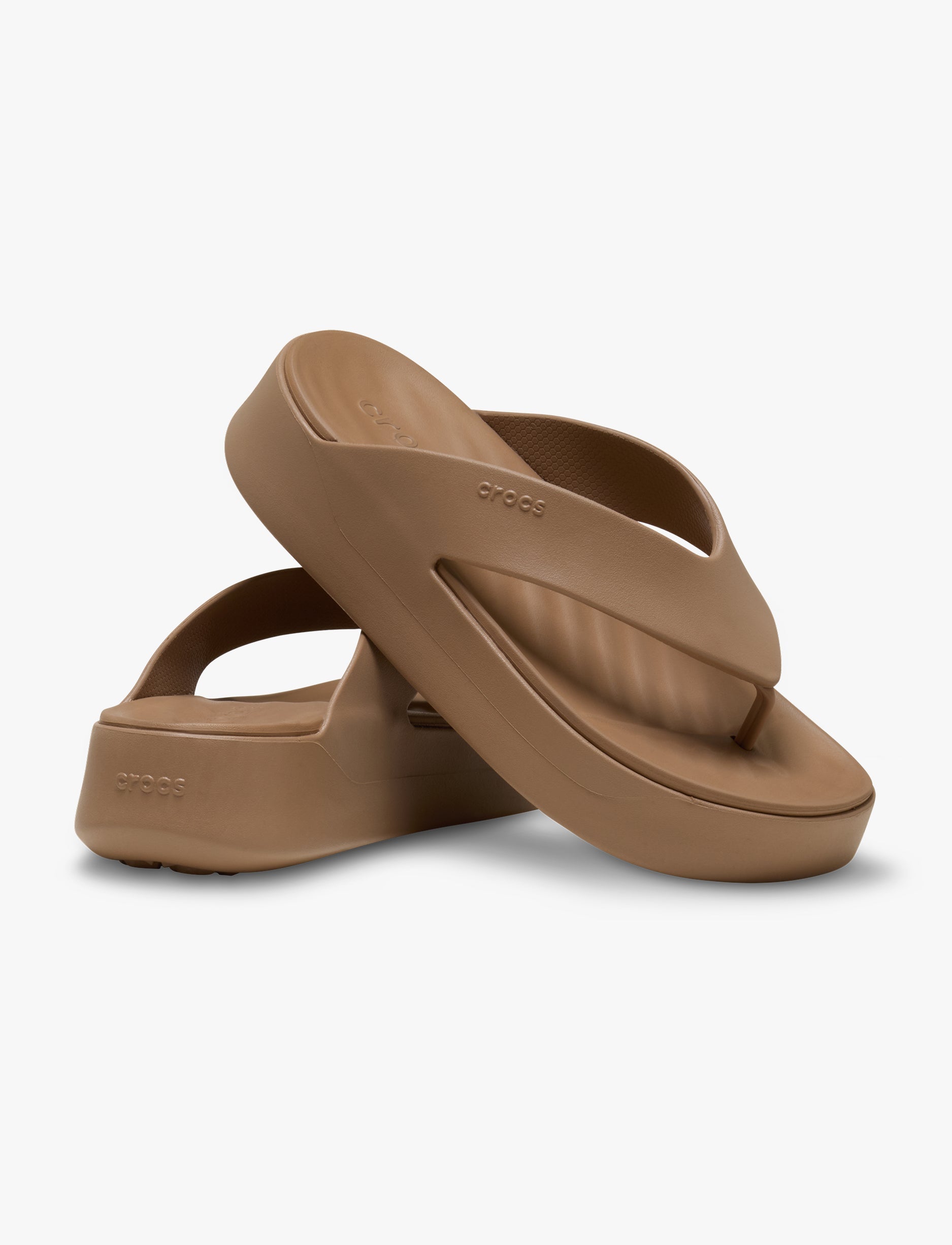 Crocs Getaway Platform Flip - כפכפי אצבע פלטפורמה קרוקס לנשים בצבע שוקולד חלב