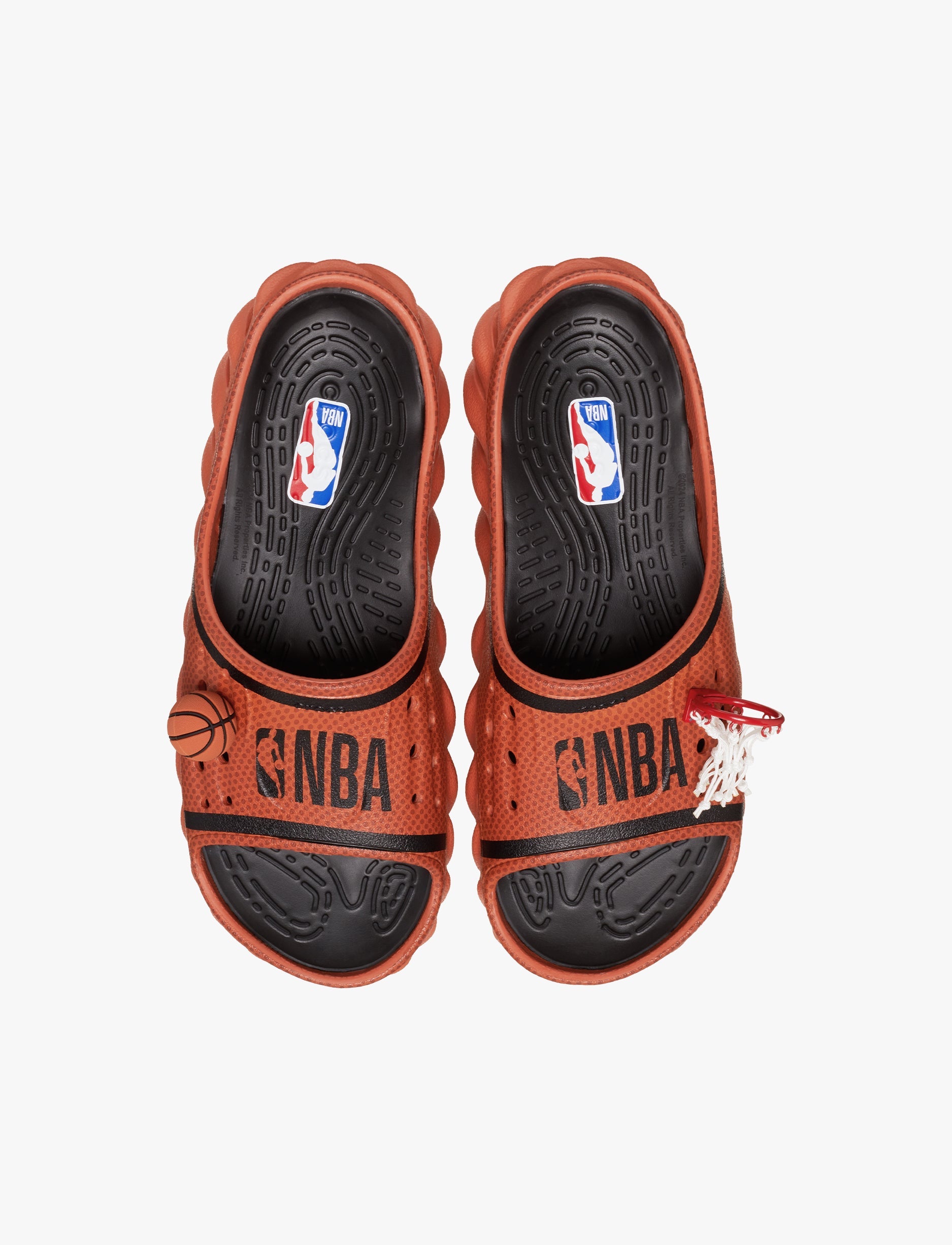 Crocs NBA Echo Slide - כפכפי קרוקס אקו אן בי איי בצבע כתום גזר