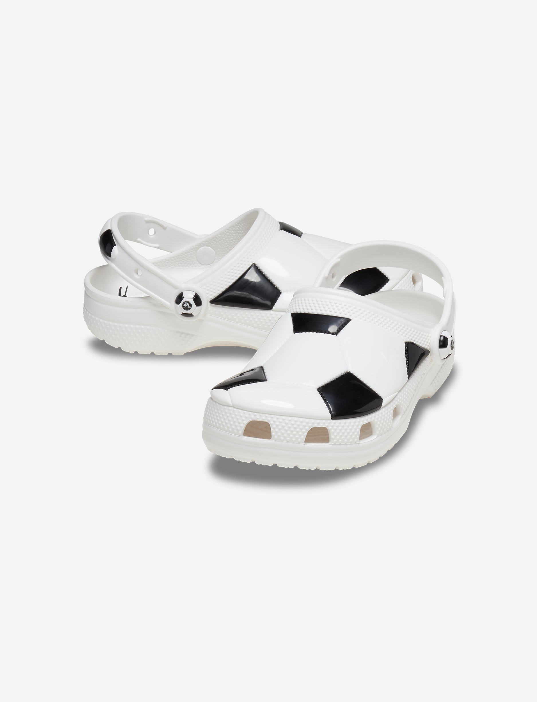 Crocs Classic Soccer Ball Clog T - כפכפי קרוקס קלוג לילדים בצבע לבן/שחור בהדפס כדור רגל מידות קטנות