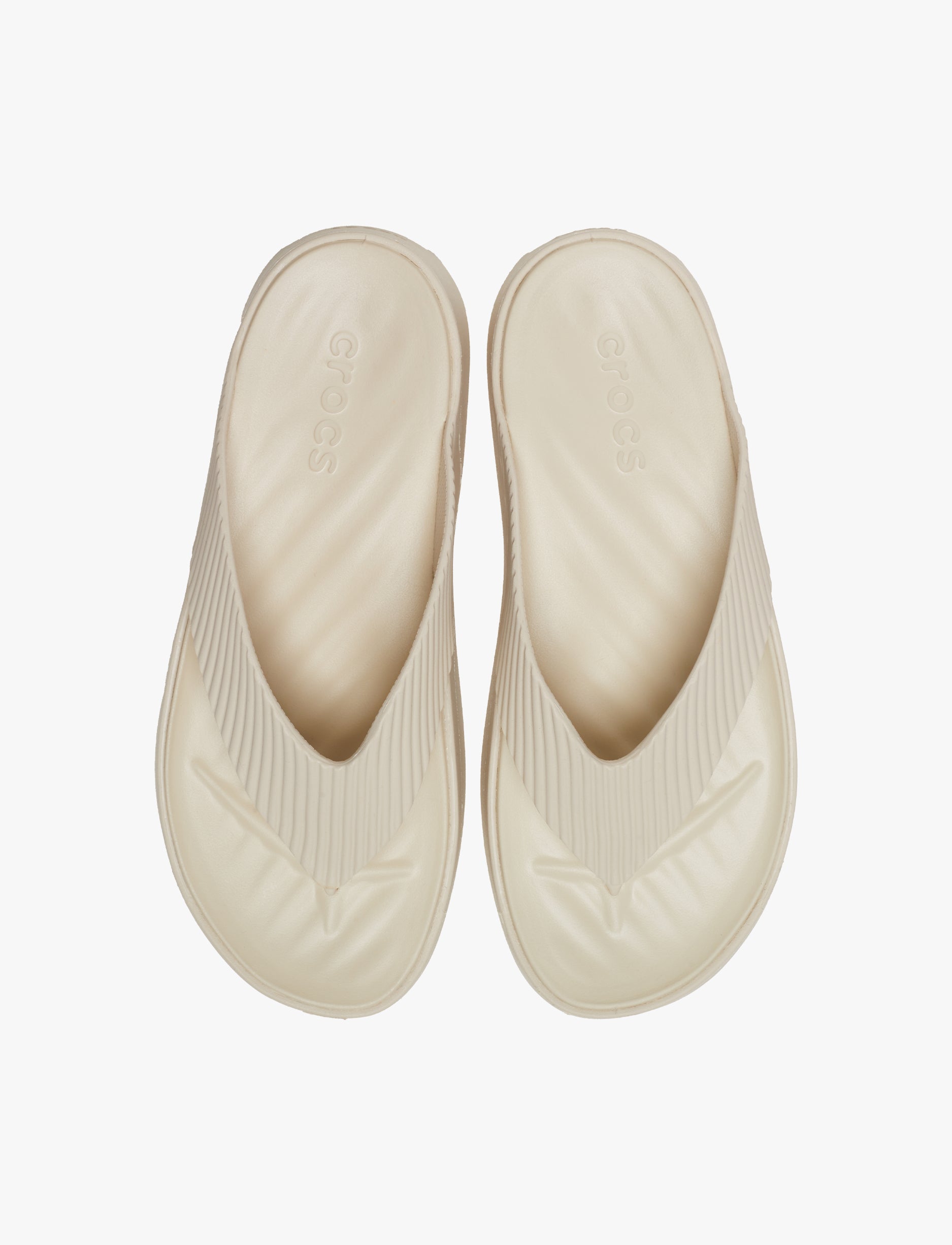 Crocs Getaway Groove Platform Flip - כפכפי אצבע פלטפורמה קרוקס לנשים בצבע אבן/חול