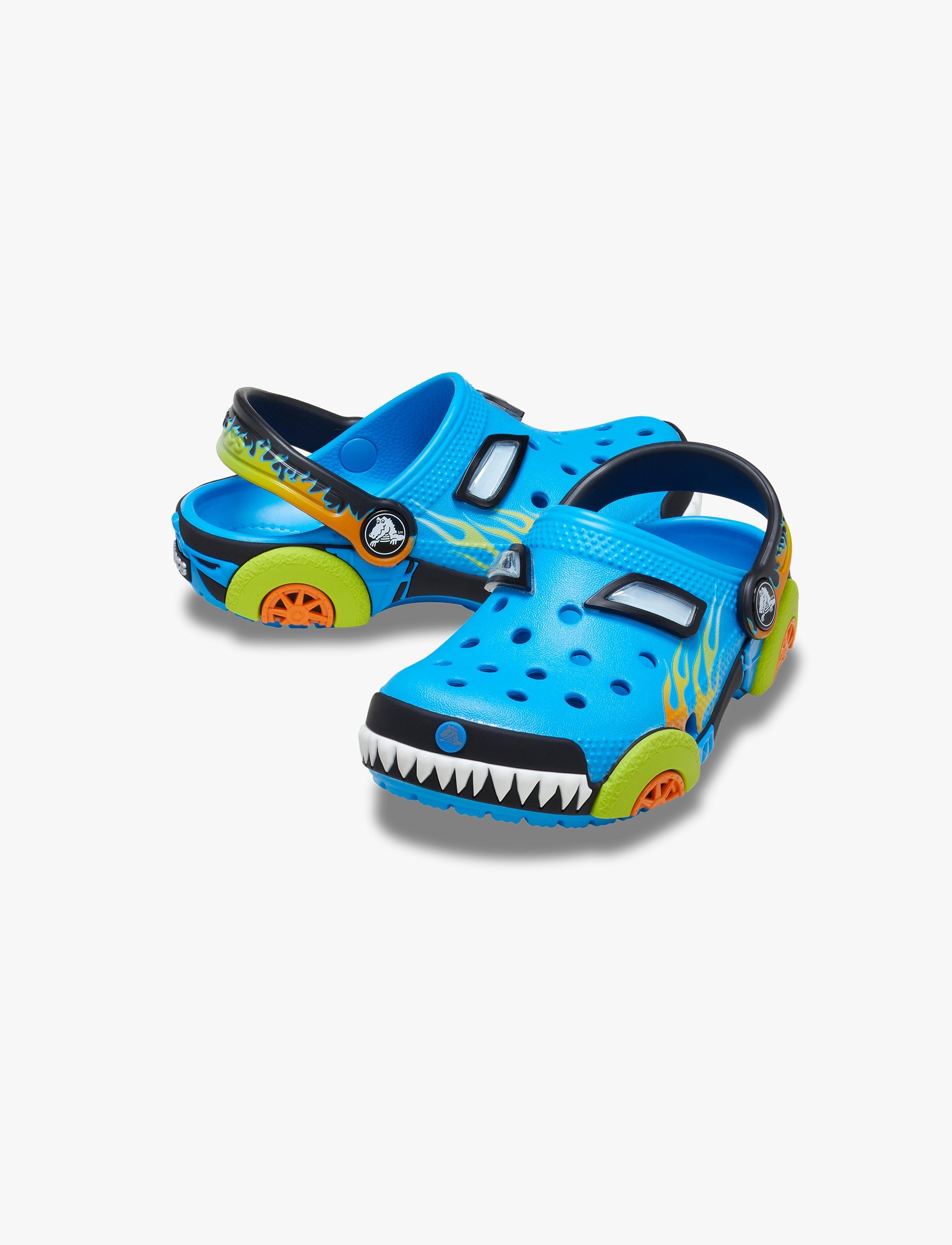 Crocs Toddler Classic I AM Monster Truck - כפכפי קרוקס קלוג בעיצוב משאית מפלצת בצבע כחול