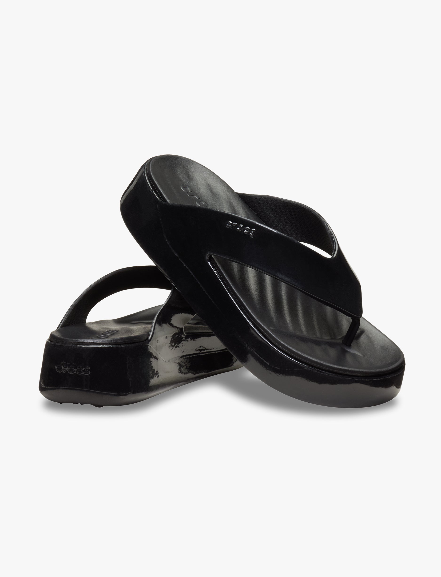 Crocs Getaway Platform Patent Flip - כפכפי אצבע קרוקס לנשים בצבע שחור