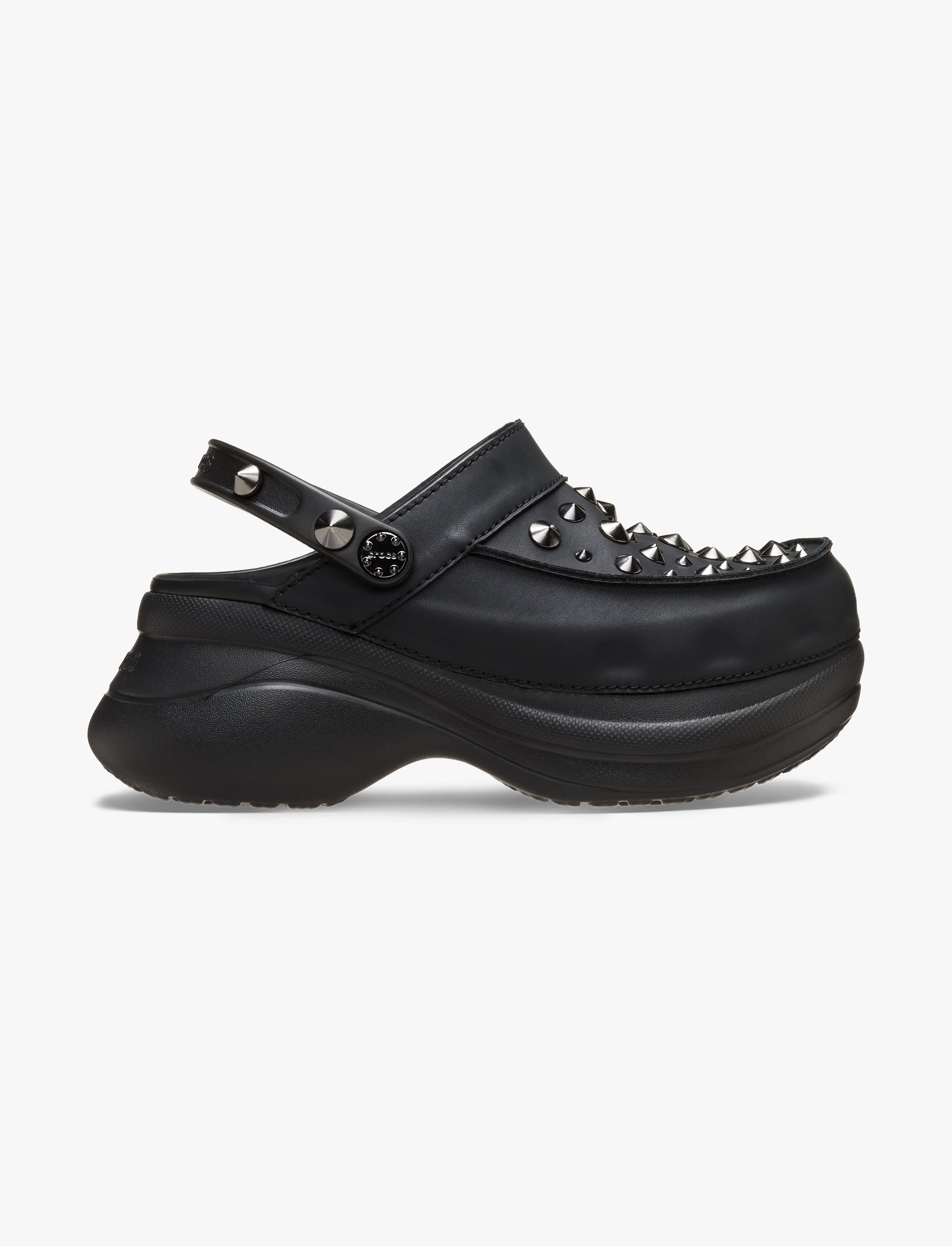 Crocs Bae Studded Clog - כפכפי קלוג קרוקס ביי פלטפורמה עם ניטים לנשים בצבע שחור