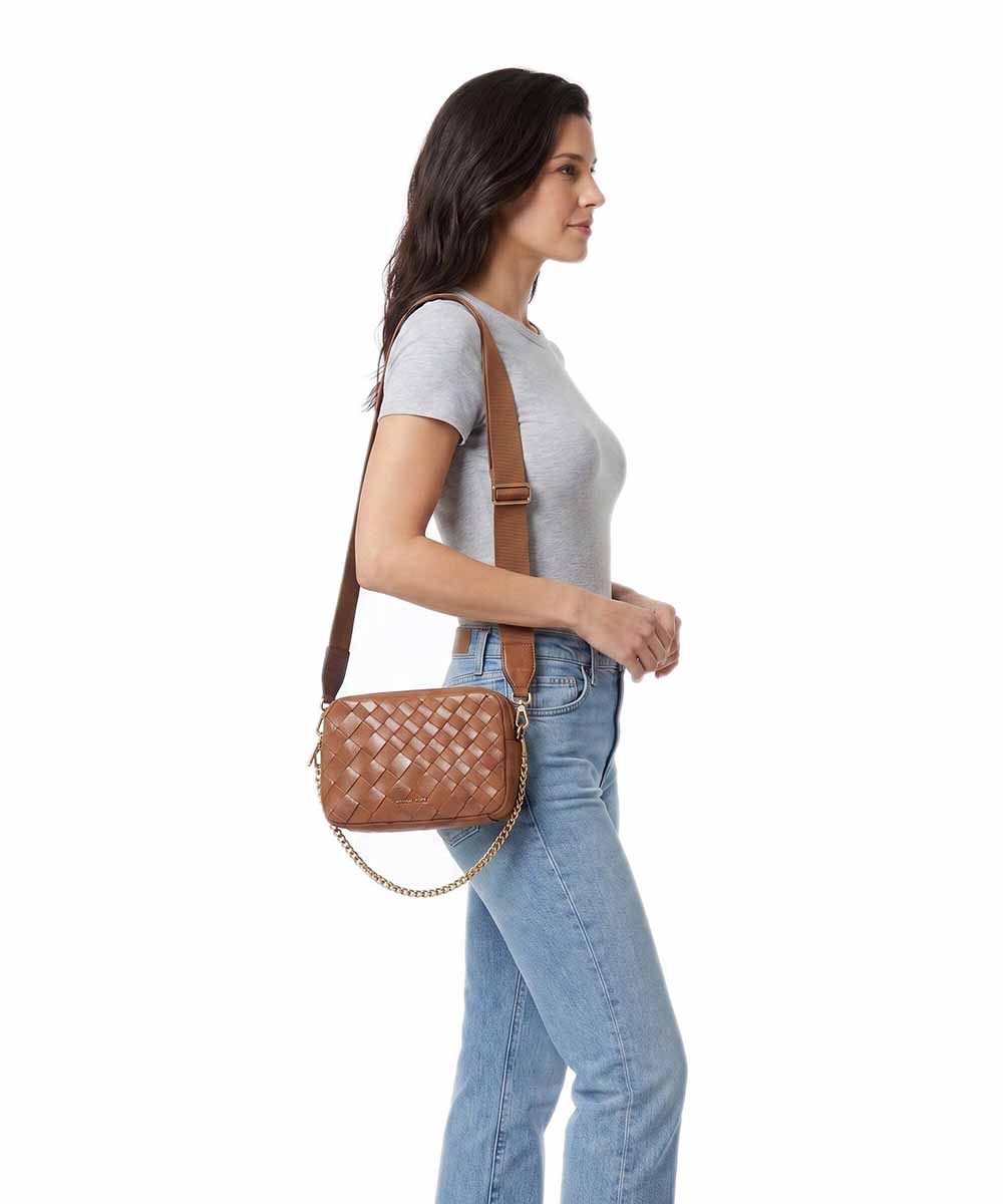 תיק מייקל קורס Bryant Medium Camera Crossbody נשים - mks-32F6AYTC6S-230-One-Size