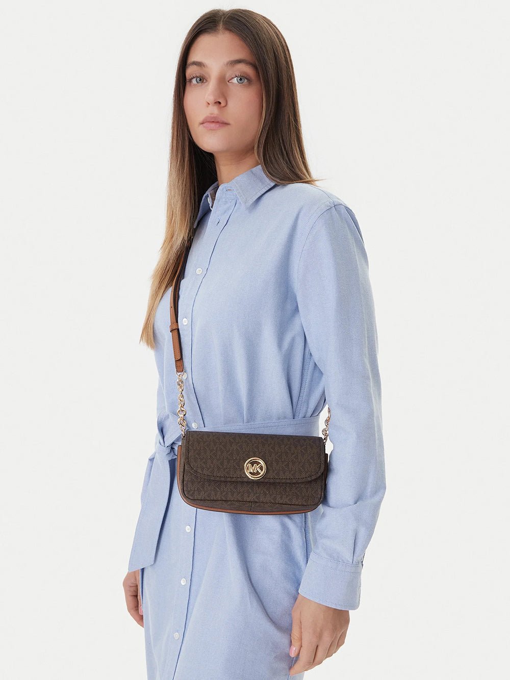 תיק מייקל קורס Nolita Small Signature Logo Crossbody נשים