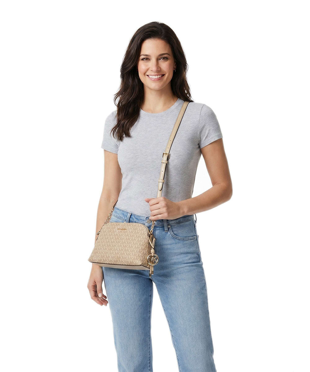 תיק מייקל קורס Freddie Small Dome Chain Crossbody נשים