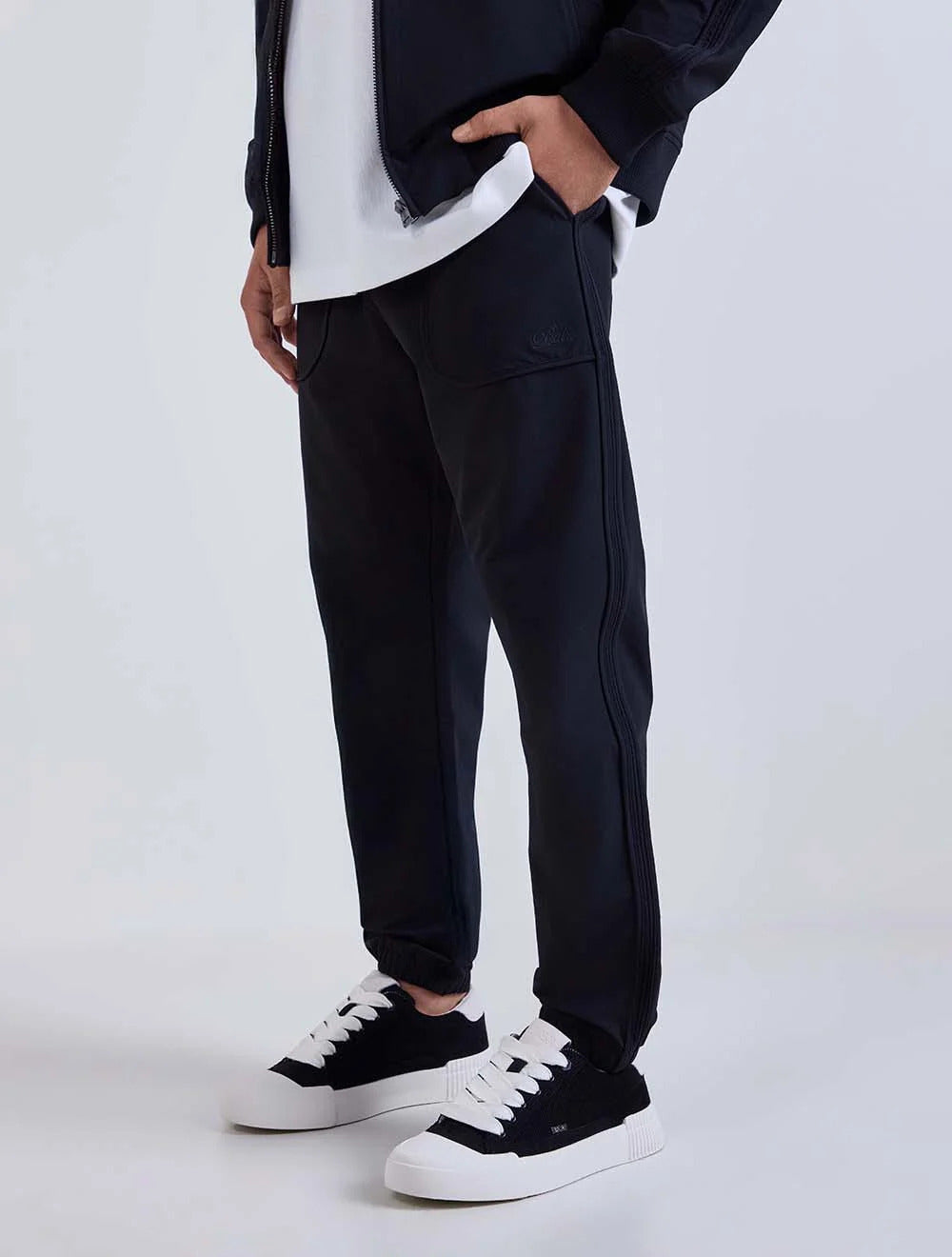 מכנס ארוך באלר Regular Fit Jogger גברים