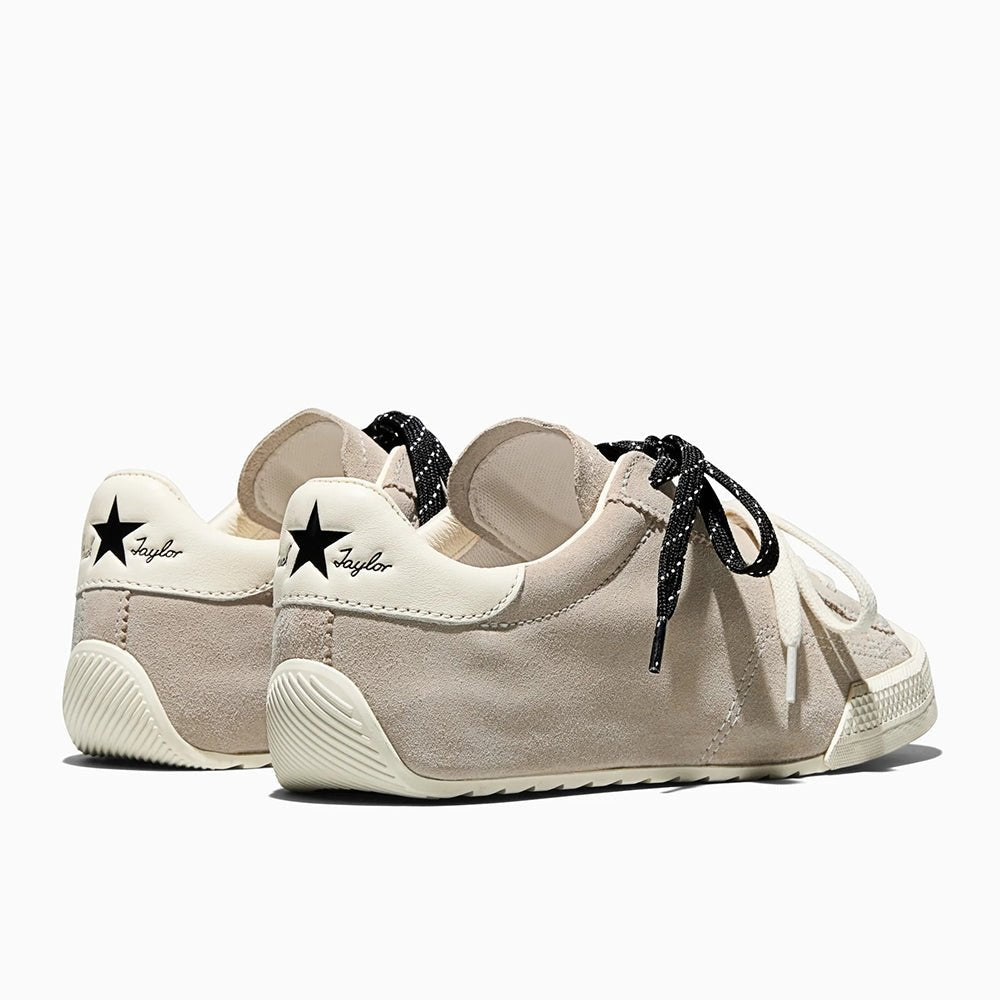 נעלי אולסטאר Chuck Taylor Lo נשים - cns-A16122C-36