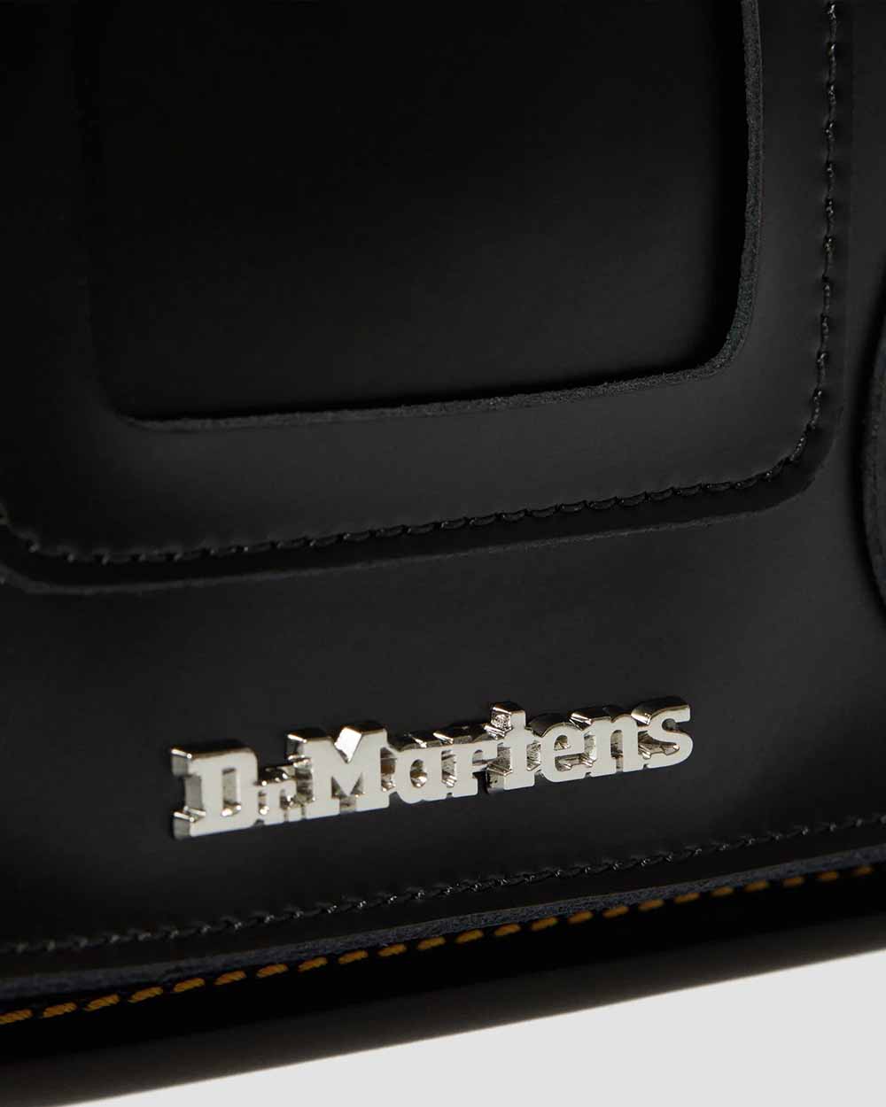 תיק ד"ר מרטינס 11" Leather Satchel נשים