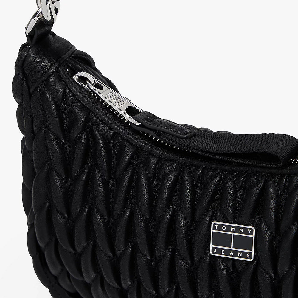 תיק טומי הילפיגר Iconic Quilted Shoulder נשים