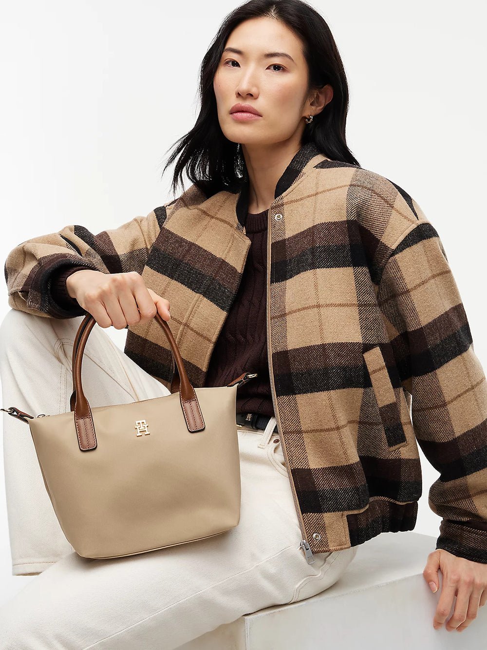 תיק טומי הילפיגר Popette Crossbody Tote נשים
